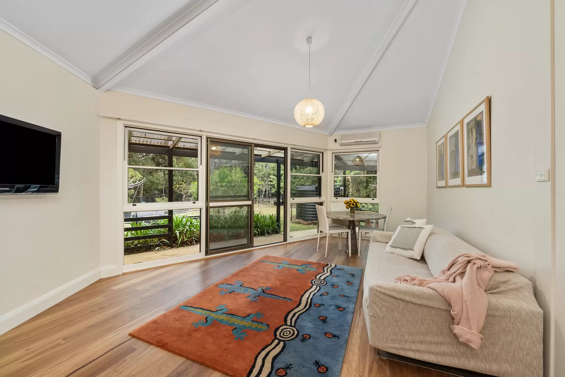 70 Tandys Lane, Brunswick Heads Sold by Byron Bay Sotheby's International Realty - image 1