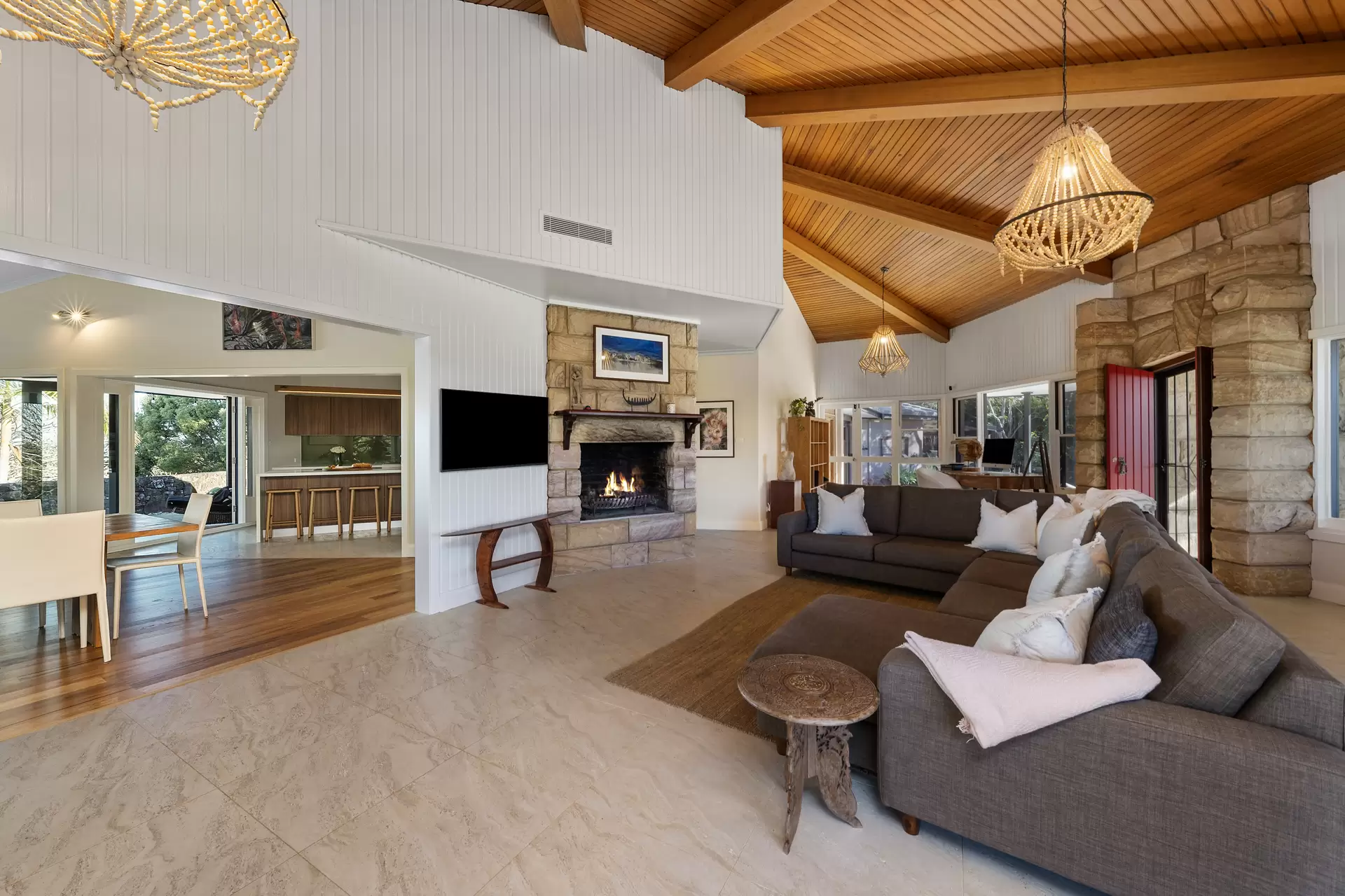 70 Tandys Lane, Brunswick Heads Sold by Byron Bay Sotheby's International Realty - image 1