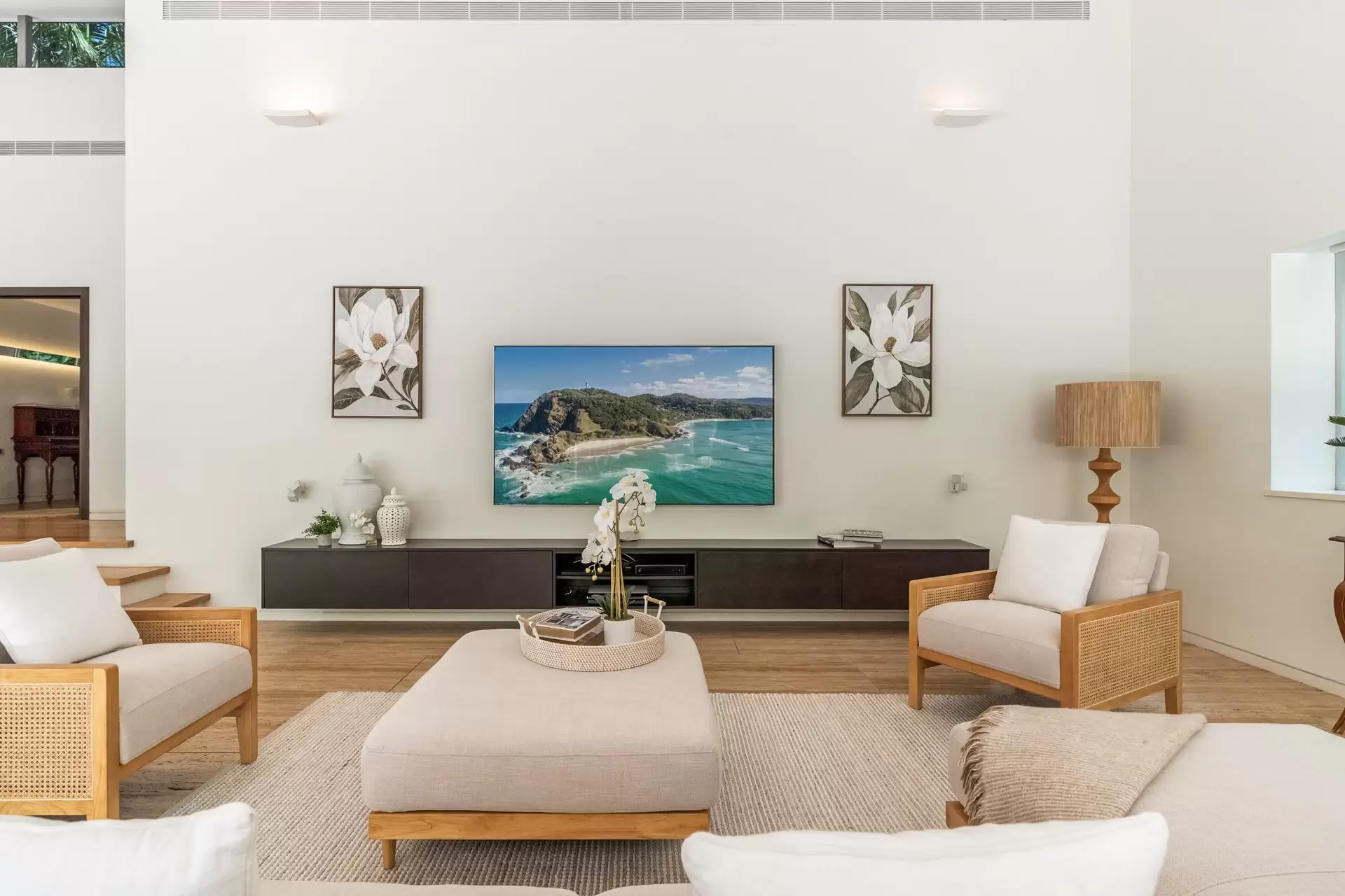 18 Brookview Court, Ewingsdale Sold by Byron Bay Sotheby's International Realty - image 1