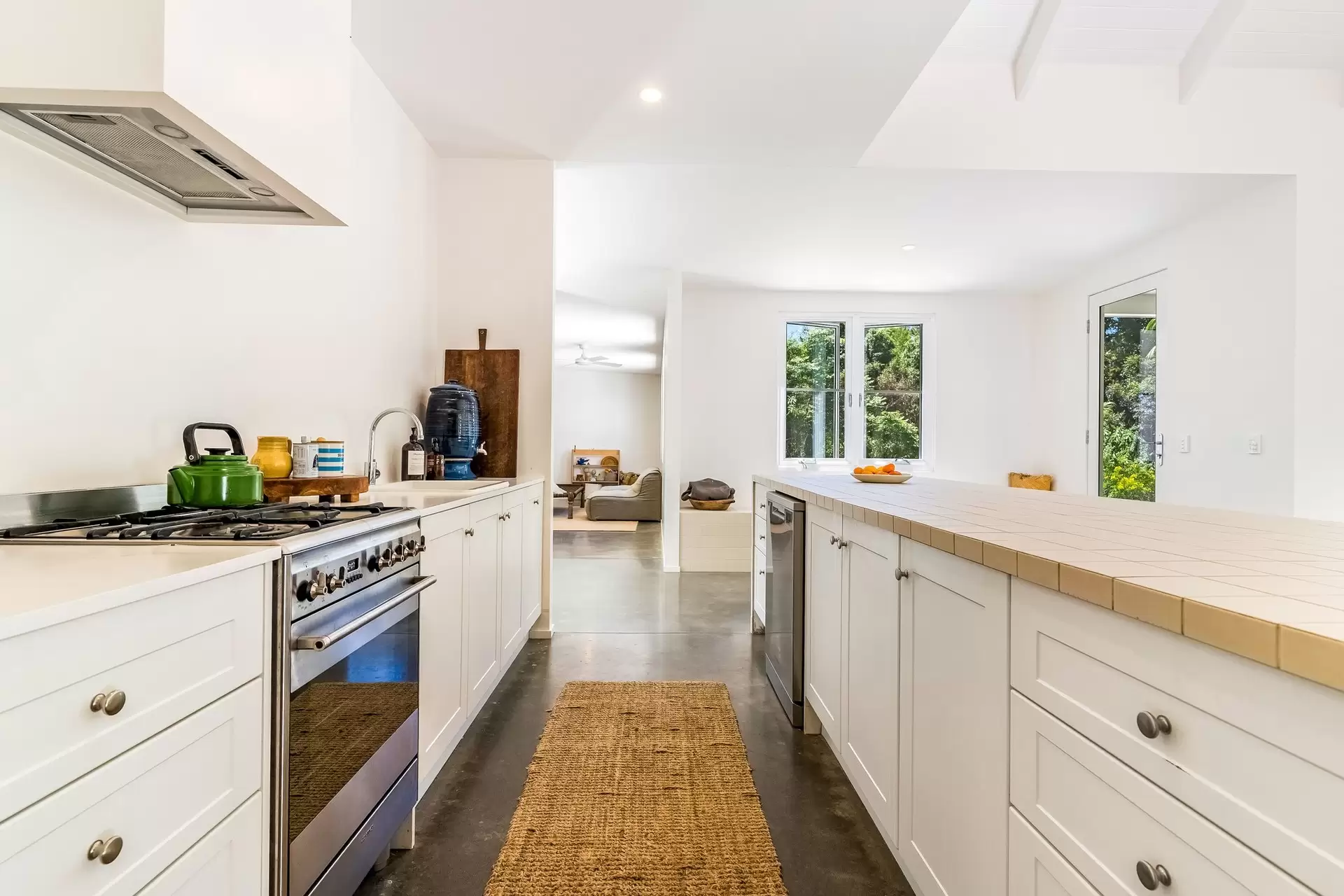 29 Green Frog Lane, Bangalow Sold by Byron Bay Sotheby's International Realty - image 1