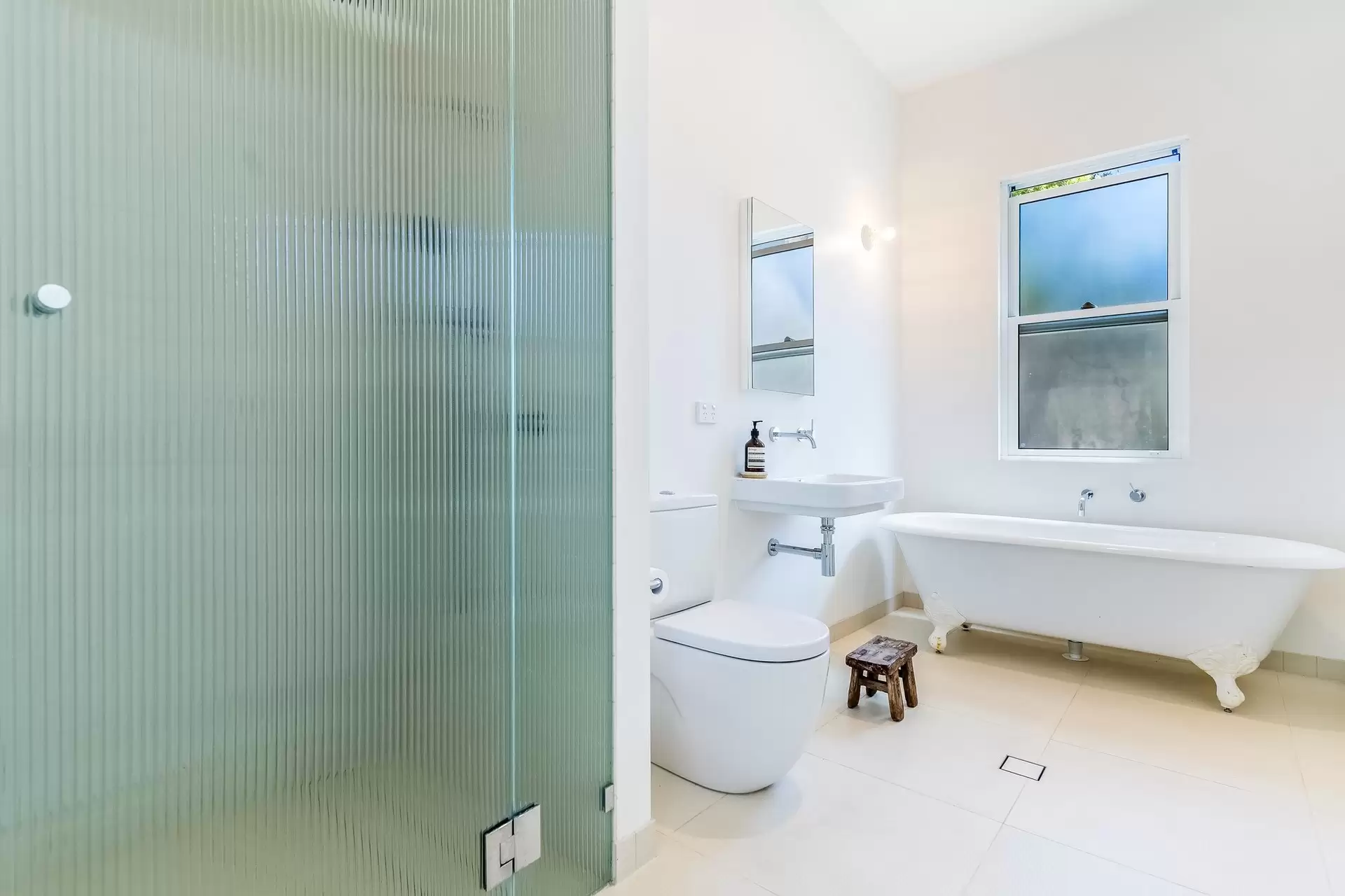 29 Green Frog Lane, Bangalow Sold by Byron Bay Sotheby's International Realty - image 1
