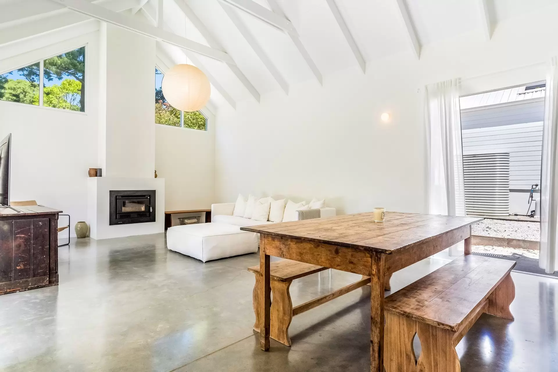 29 Green Frog Lane, Bangalow Sold by Byron Bay Sotheby's International Realty - image 1