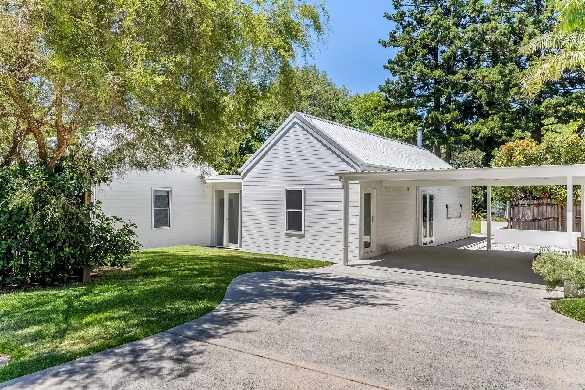 29 Green Frog Lane, Bangalow Sold by Byron Bay Sotheby's International Realty - image 1