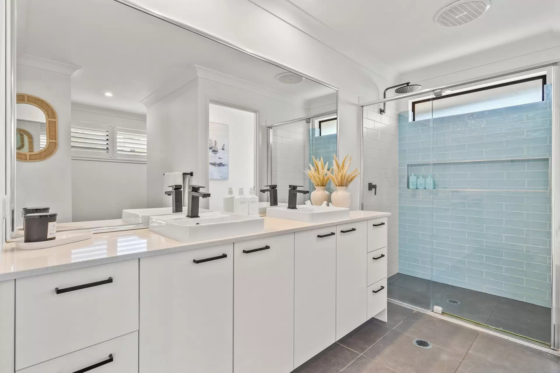 9 Seaswell Crescent, Lennox Head Sold by Byron Bay Sotheby's International Realty - image 1