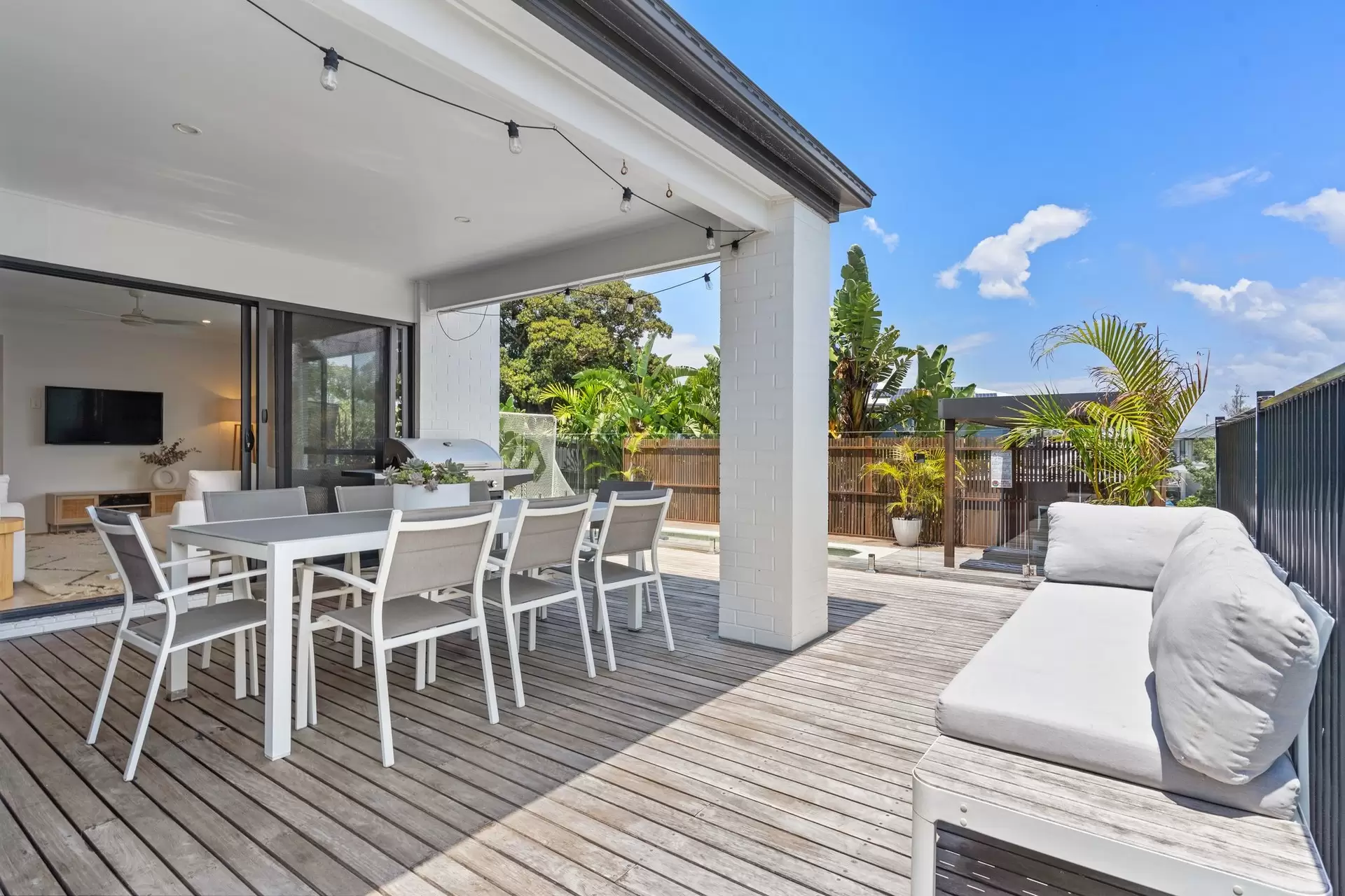 9 Seaswell Crescent, Lennox Head Sold by Byron Bay Sotheby's International Realty - image 1