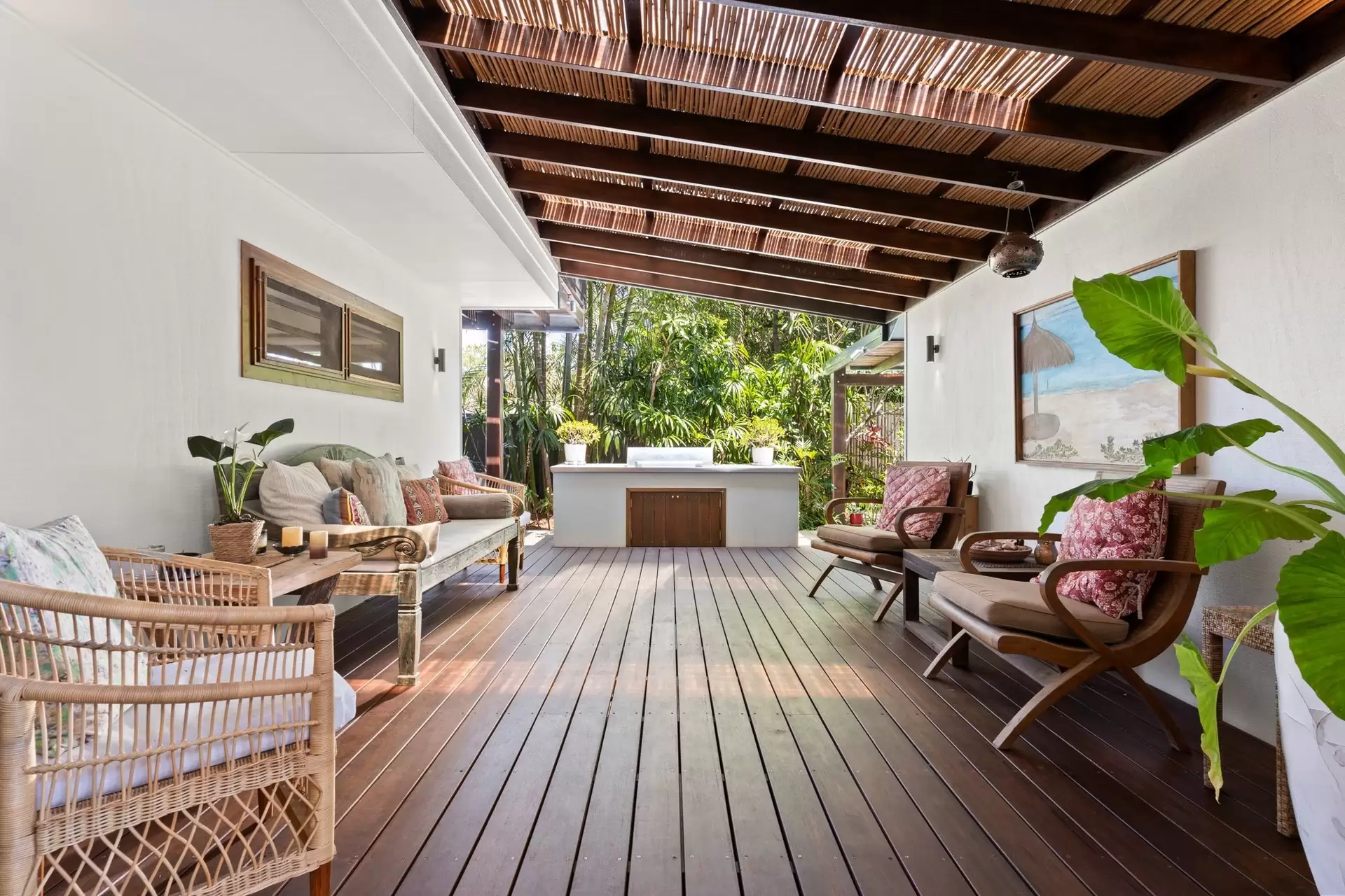 84 Alcorn Street, Suffolk Park Sold by Byron Bay Sotheby's International Realty - image 1