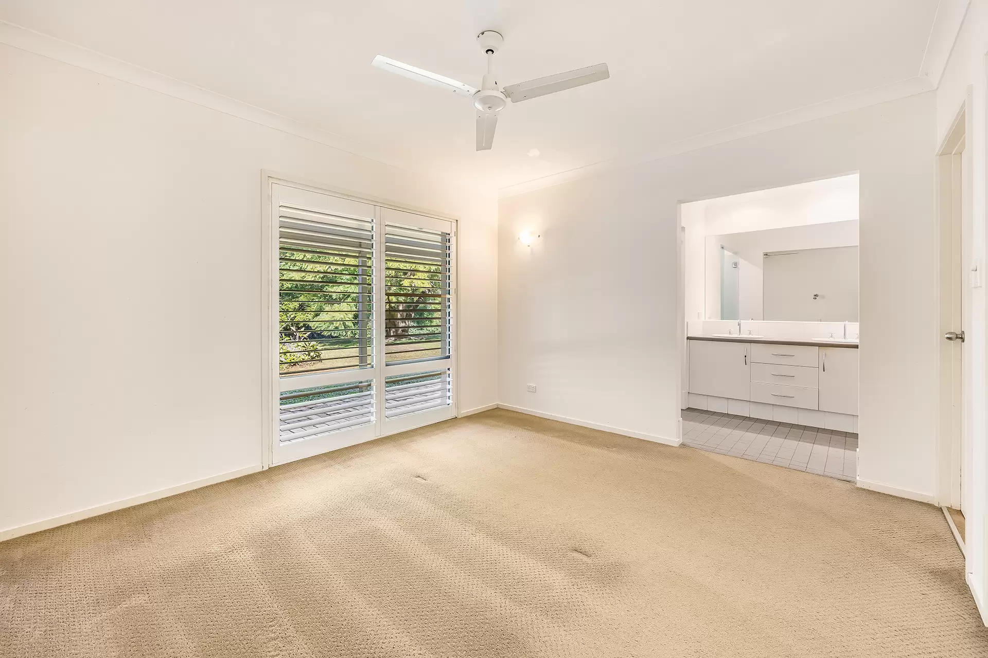 399 Fernleigh Road, Fernleigh Sold by Byron Bay Sotheby's International Realty - image 1