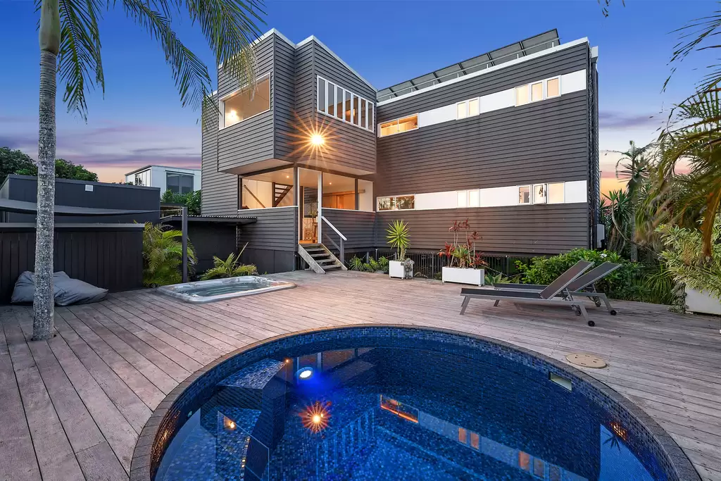 15 Kendall Street, Byron Bay Sold by Byron Bay Sotheby's International Realty