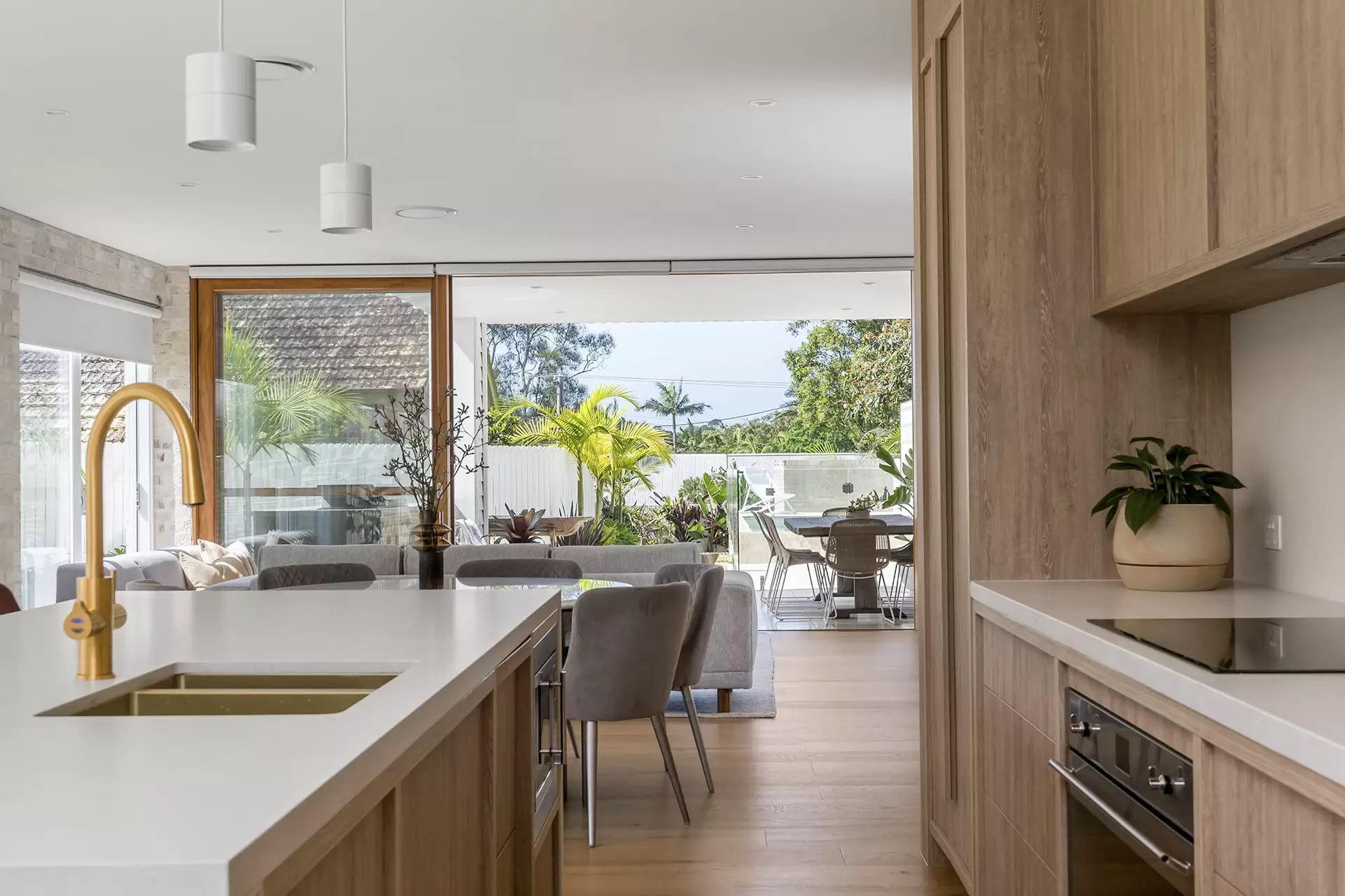 4A Kingsley Lane, Byron Bay Sold by Byron Bay Sotheby's International Realty - image 1