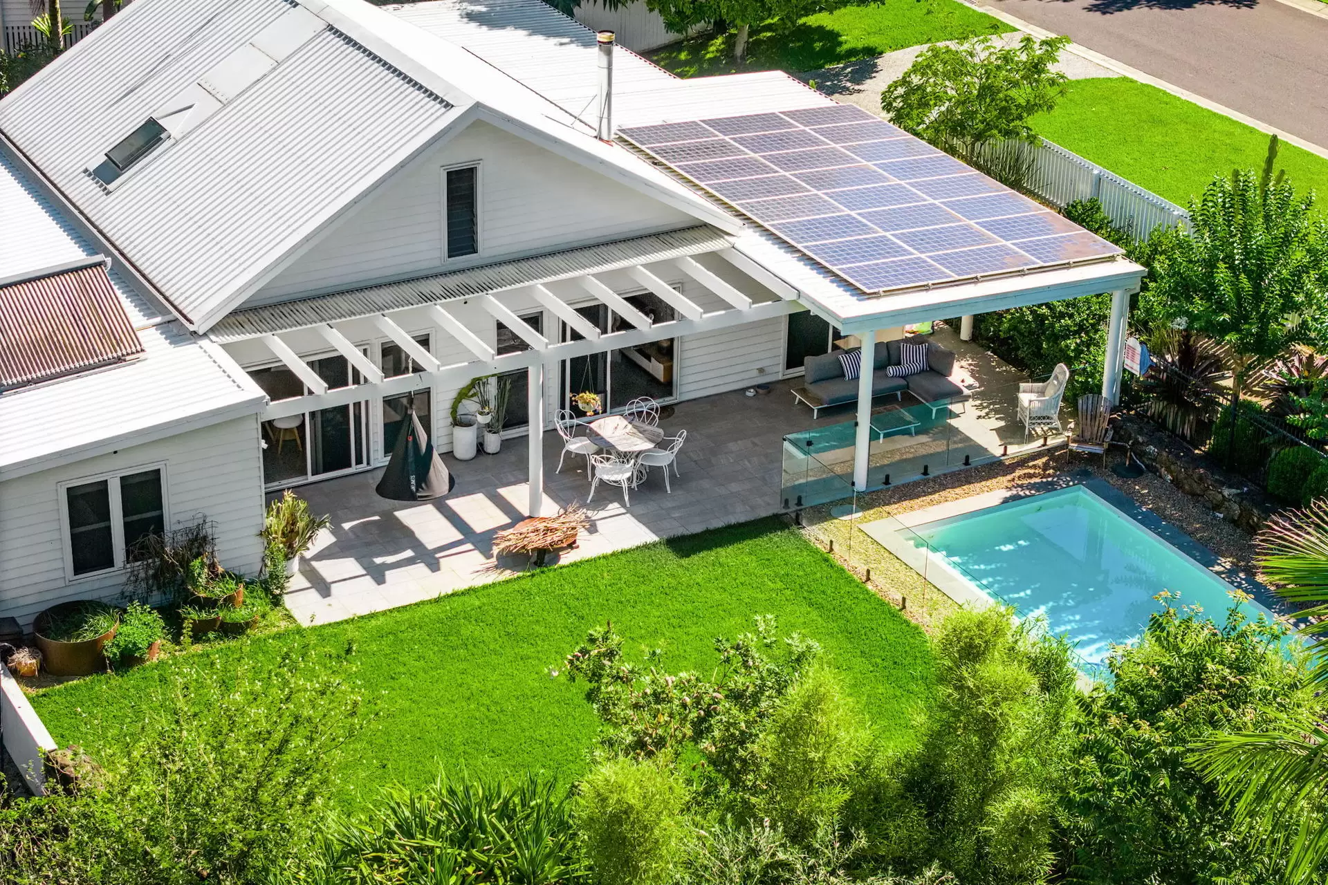 21 Green Frog Lane, Bangalow Sold by Byron Bay Sotheby's International Realty - image 1