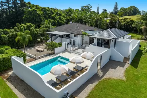 4 Old Byron Bay Road, Newrybar Sold by Byron Bay Sotheby's International Realty