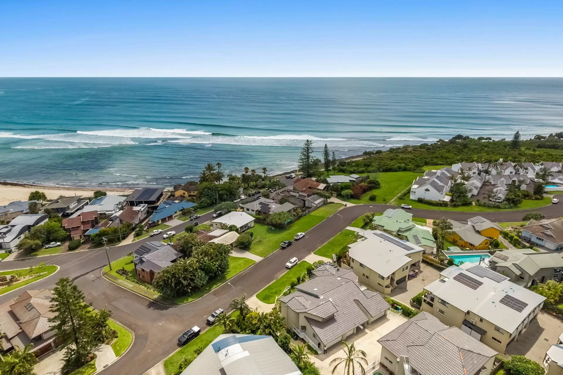 3/10 Pinnacle Row, Lennox Head For Sale by Byron Bay Sotheby's International Realty - image 1