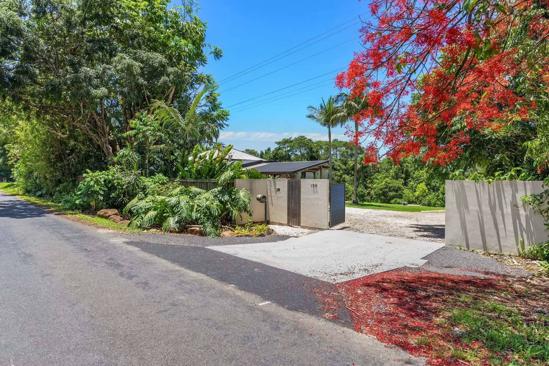 159 Mcgettigans Lane, Ewingsdale Sold by Byron Bay Sotheby's International Realty - image 1