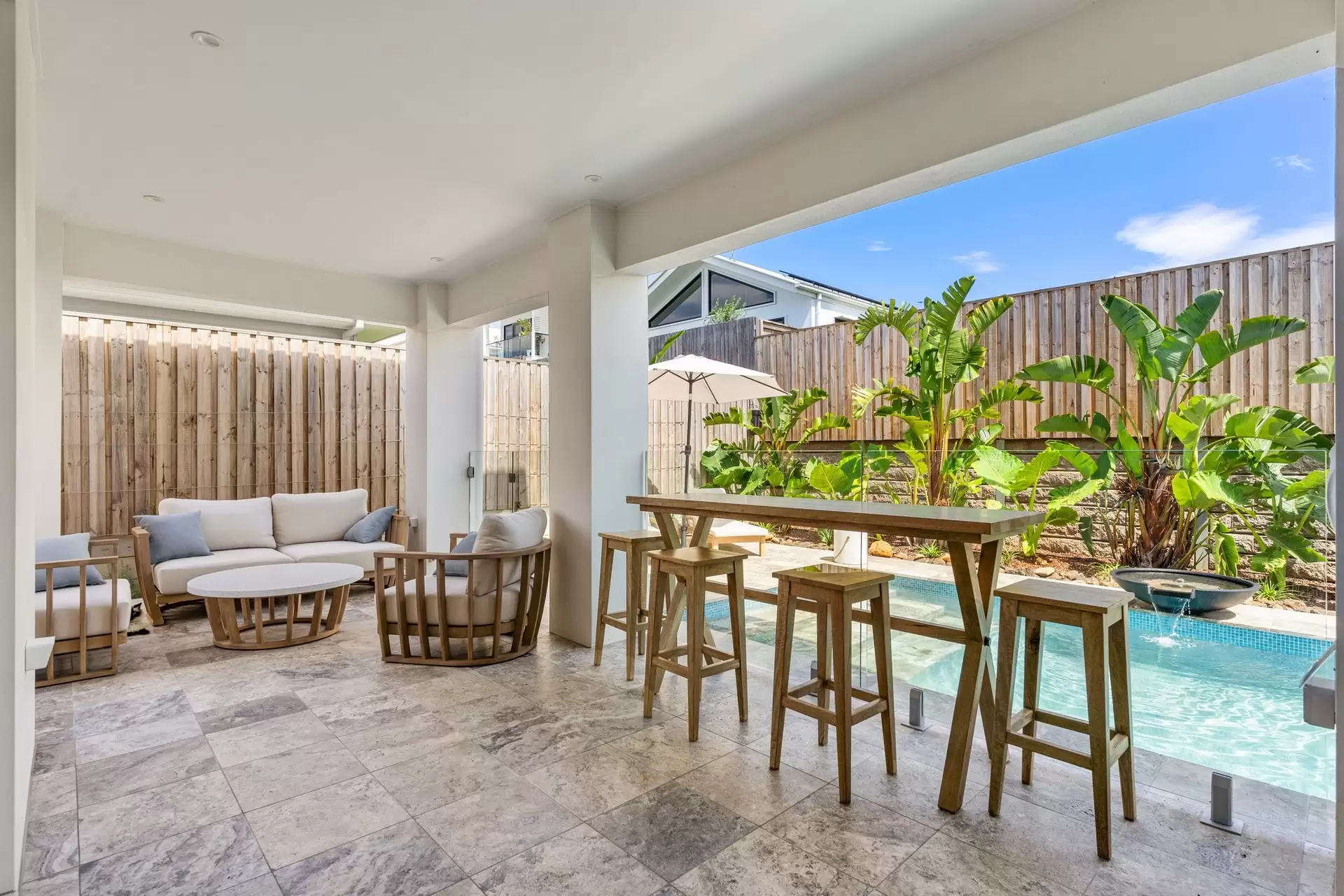 17 Sunhaven Avenue, Skennars Head For Sale by Byron Bay Sotheby's International Realty - image 1