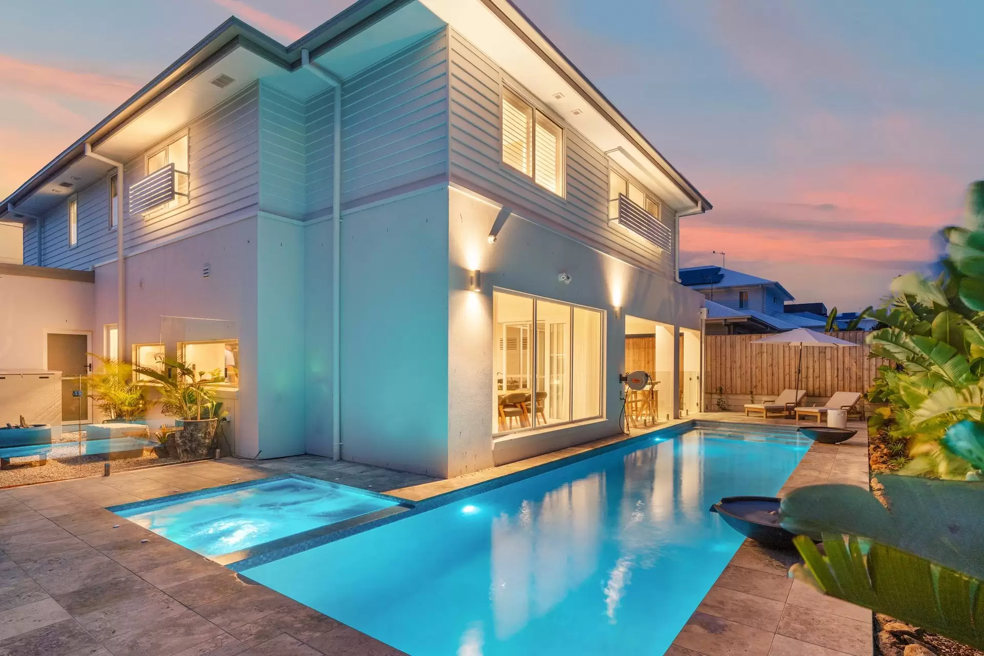 17 Sunhaven Avenue, Skennars Head For Sale by Byron Bay Sotheby's International Realty - image 1