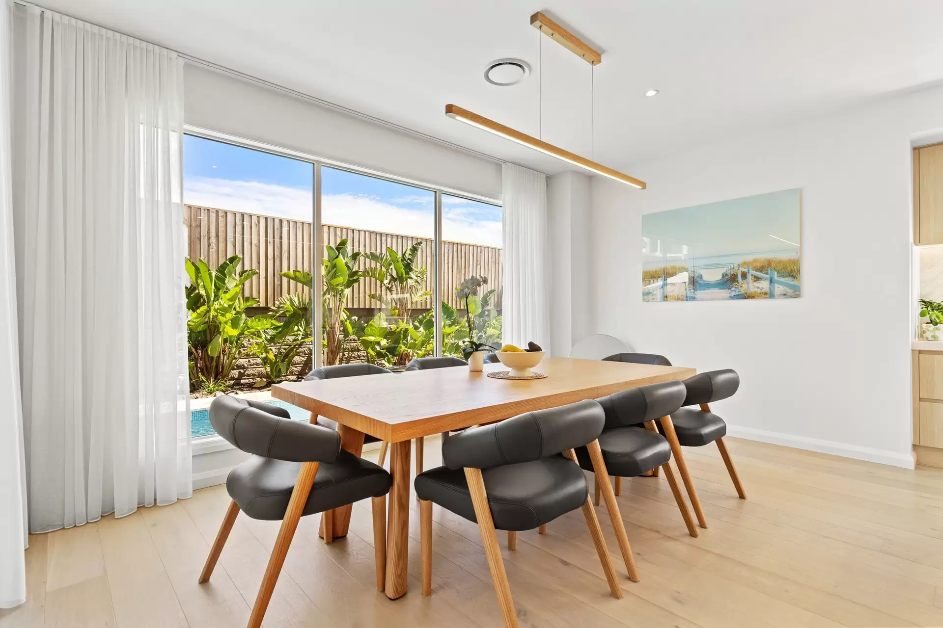 17 Sunhaven Avenue, Skennars Head For Sale by Byron Bay Sotheby's International Realty - image 1