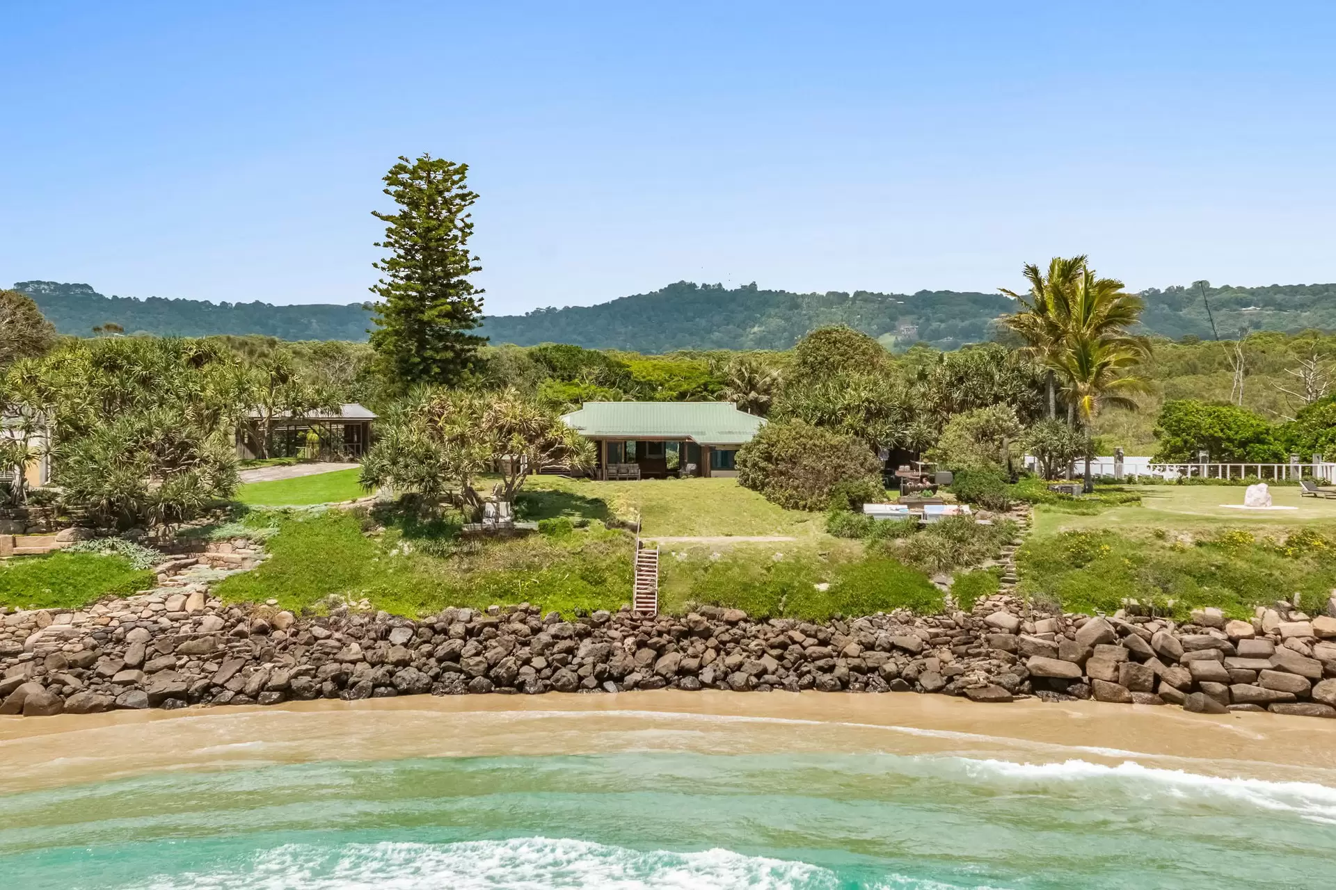 6B Childe Street, Byron Bay Sold by Byron Bay Sotheby's International Realty - image 1