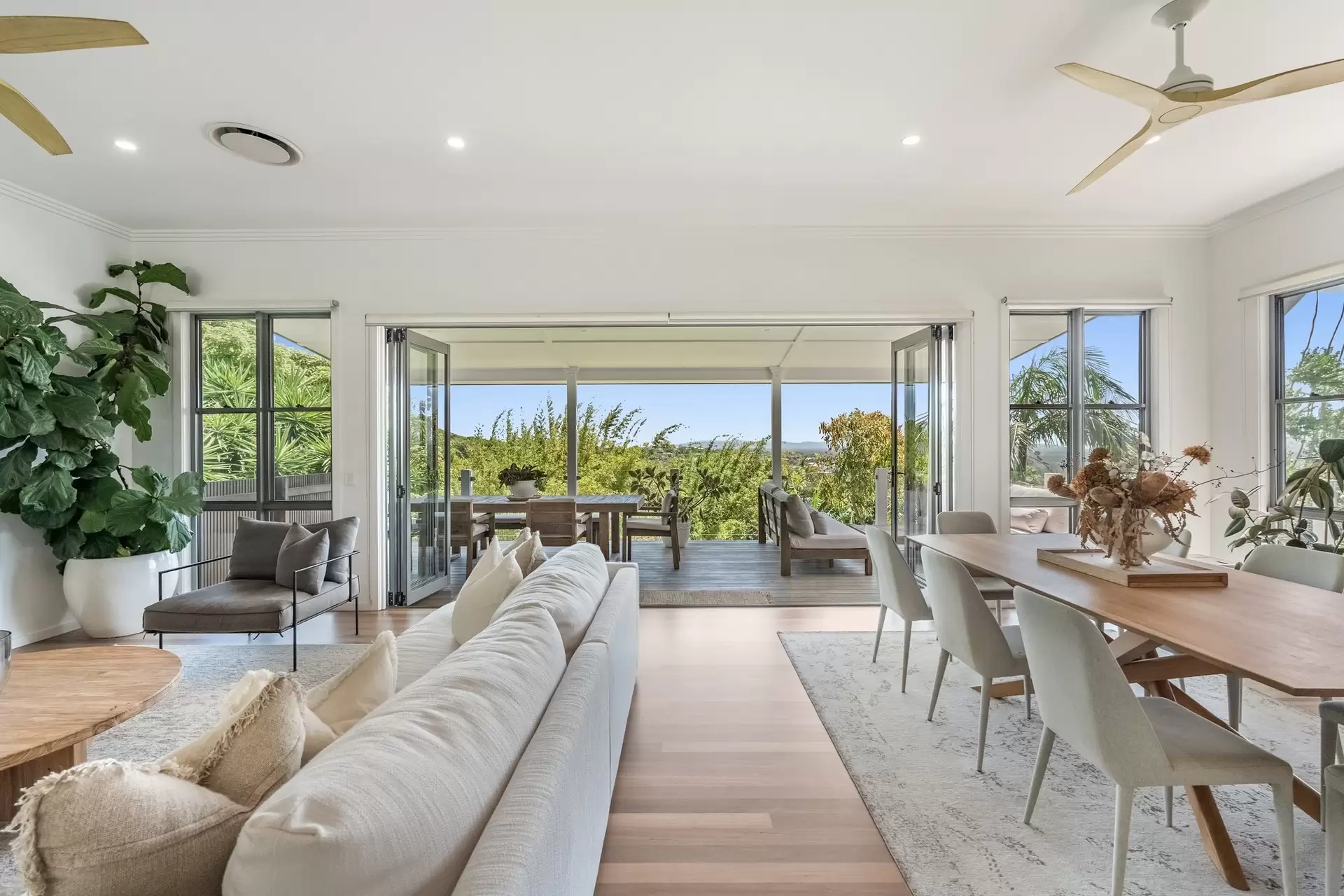 7 Warrawee Drive, Lennox Head Sold by Byron Bay Sotheby's International Realty - image 1
