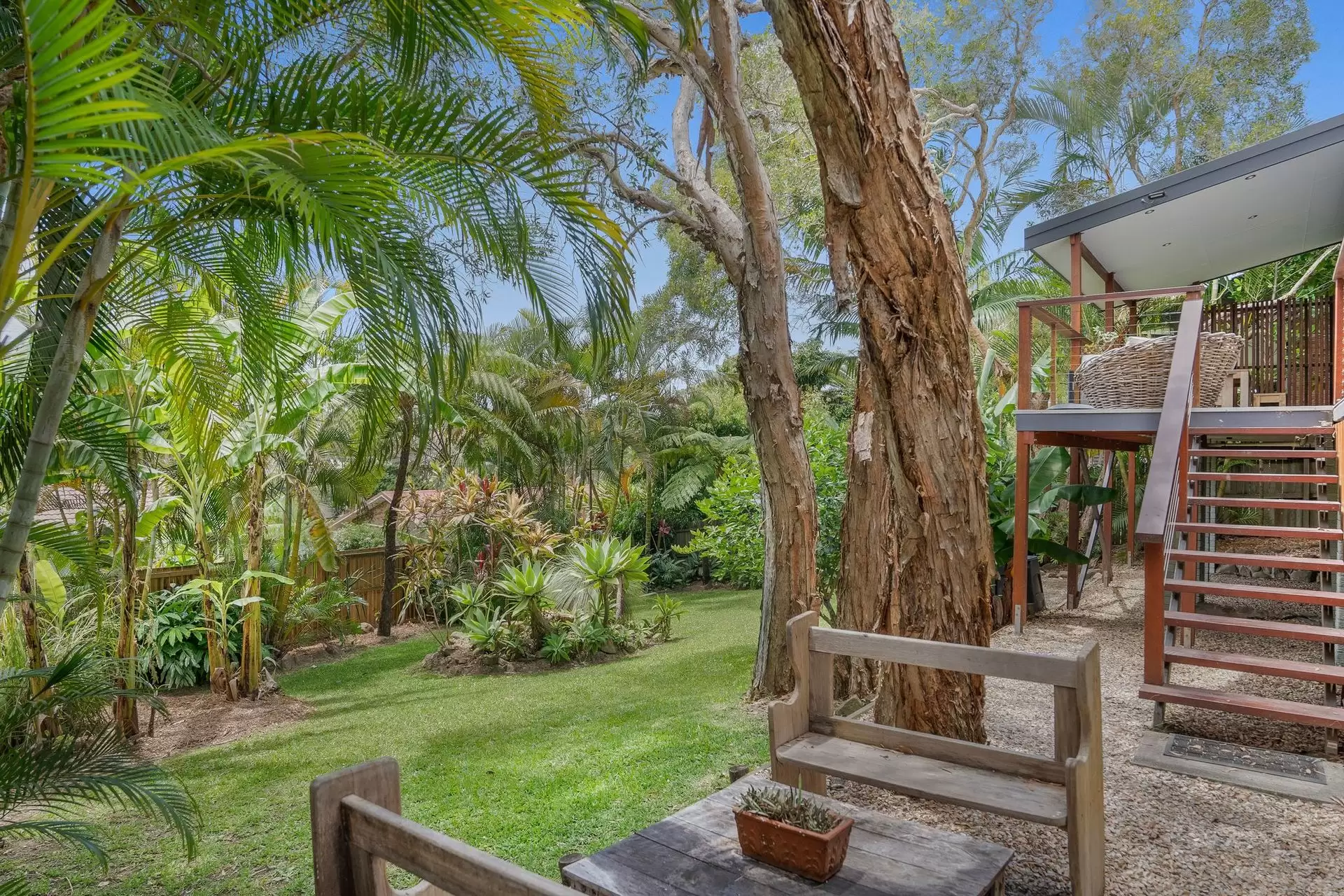 7 Scott Street, Byron Bay Sold by Byron Bay Sotheby's International Realty - image 1