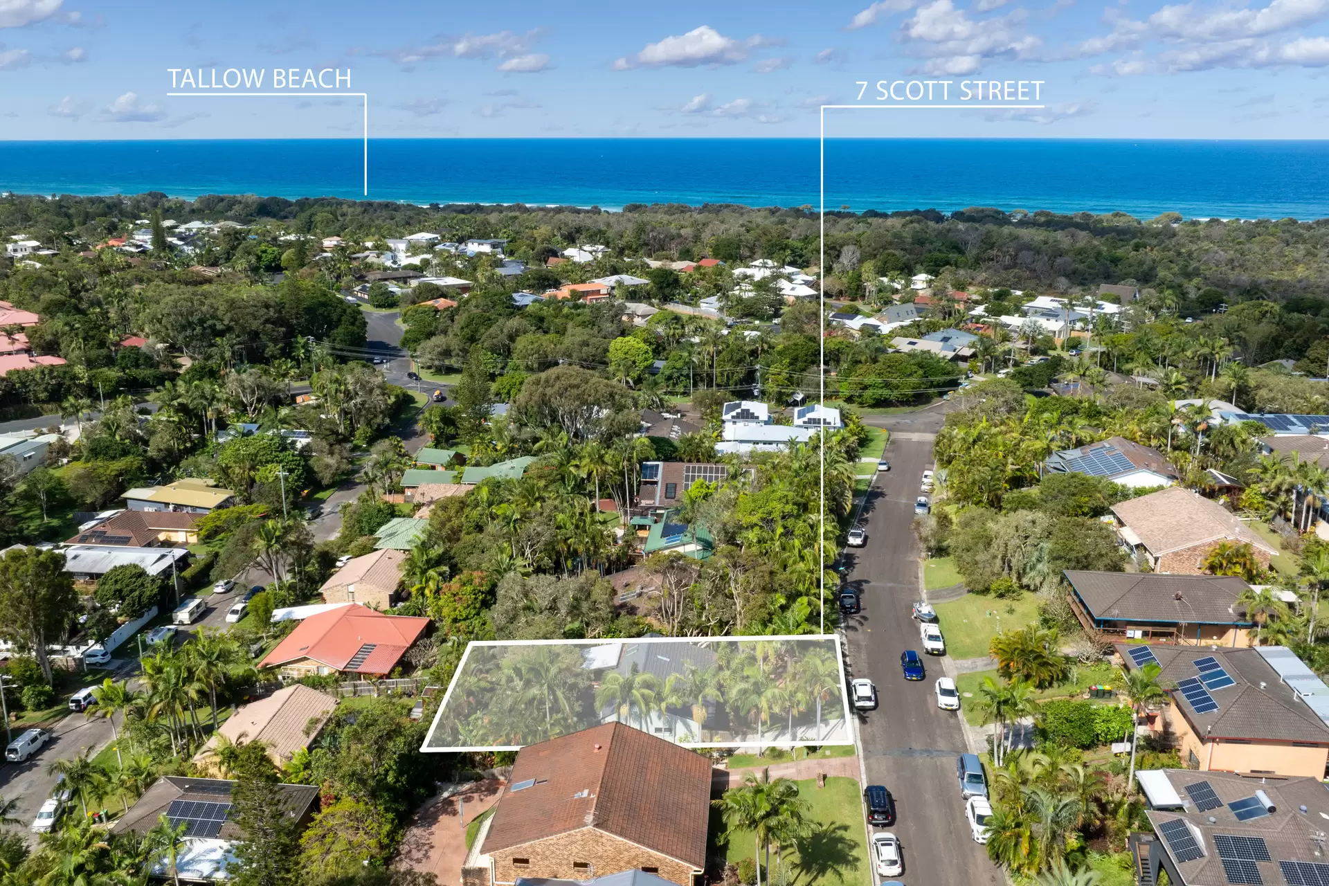 7 Scott Street, Byron Bay Sold by Byron Bay Sotheby's International Realty - image 1