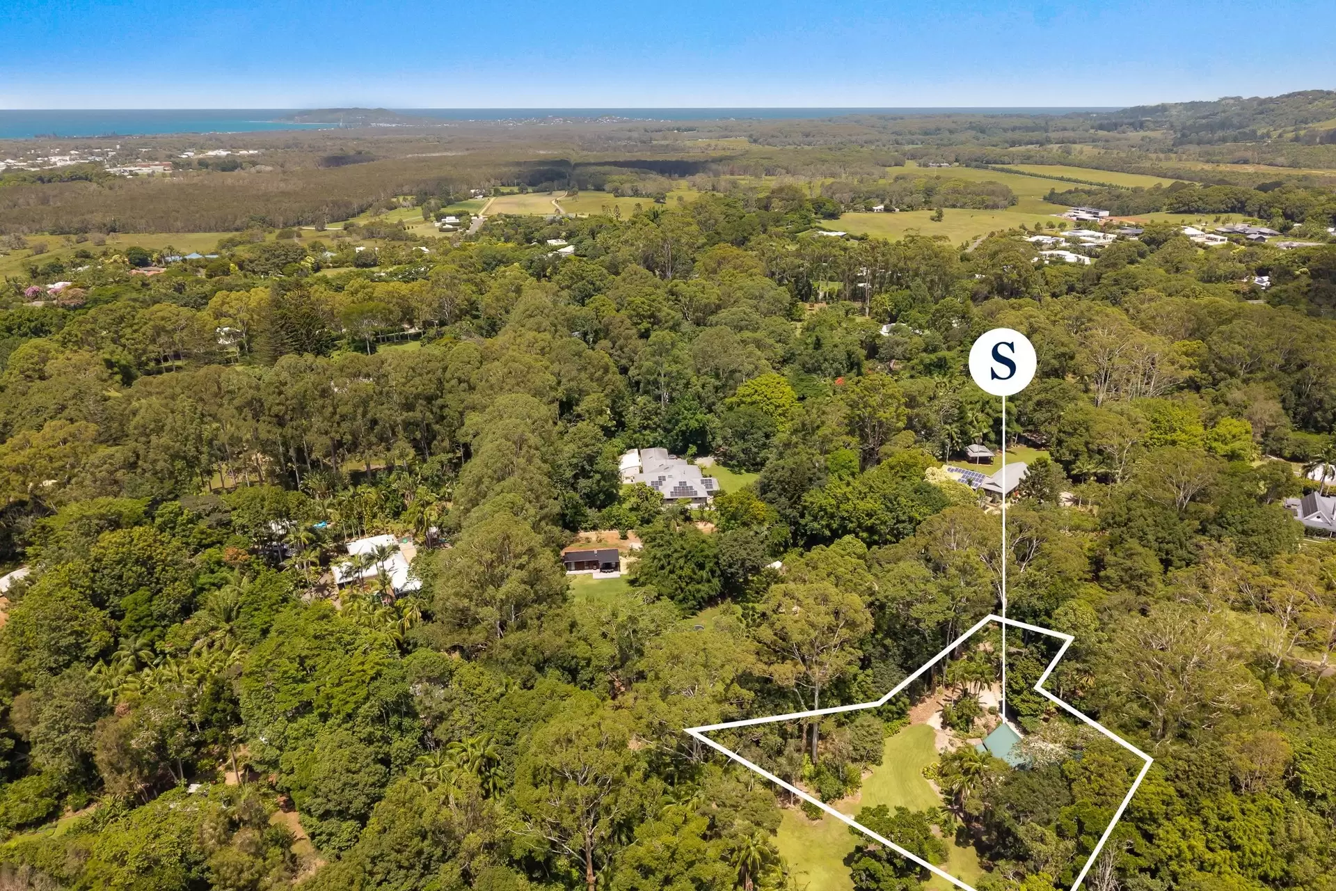 9 Brookview Court, Ewingsdale Sold by Byron Bay Sotheby's International Realty - image 1