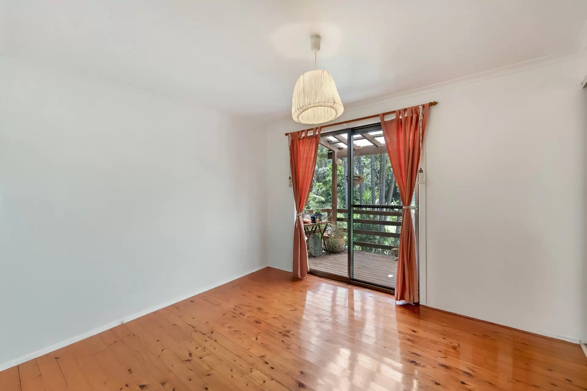 9 Brookview Court, Ewingsdale Sold by Byron Bay Sotheby's International Realty - image 1