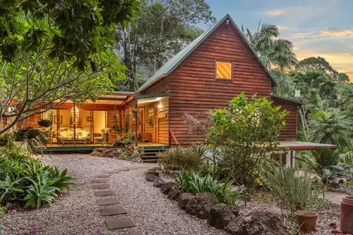 9 Brookview Court, Ewingsdale Sold by Byron Bay Sotheby's International Realty