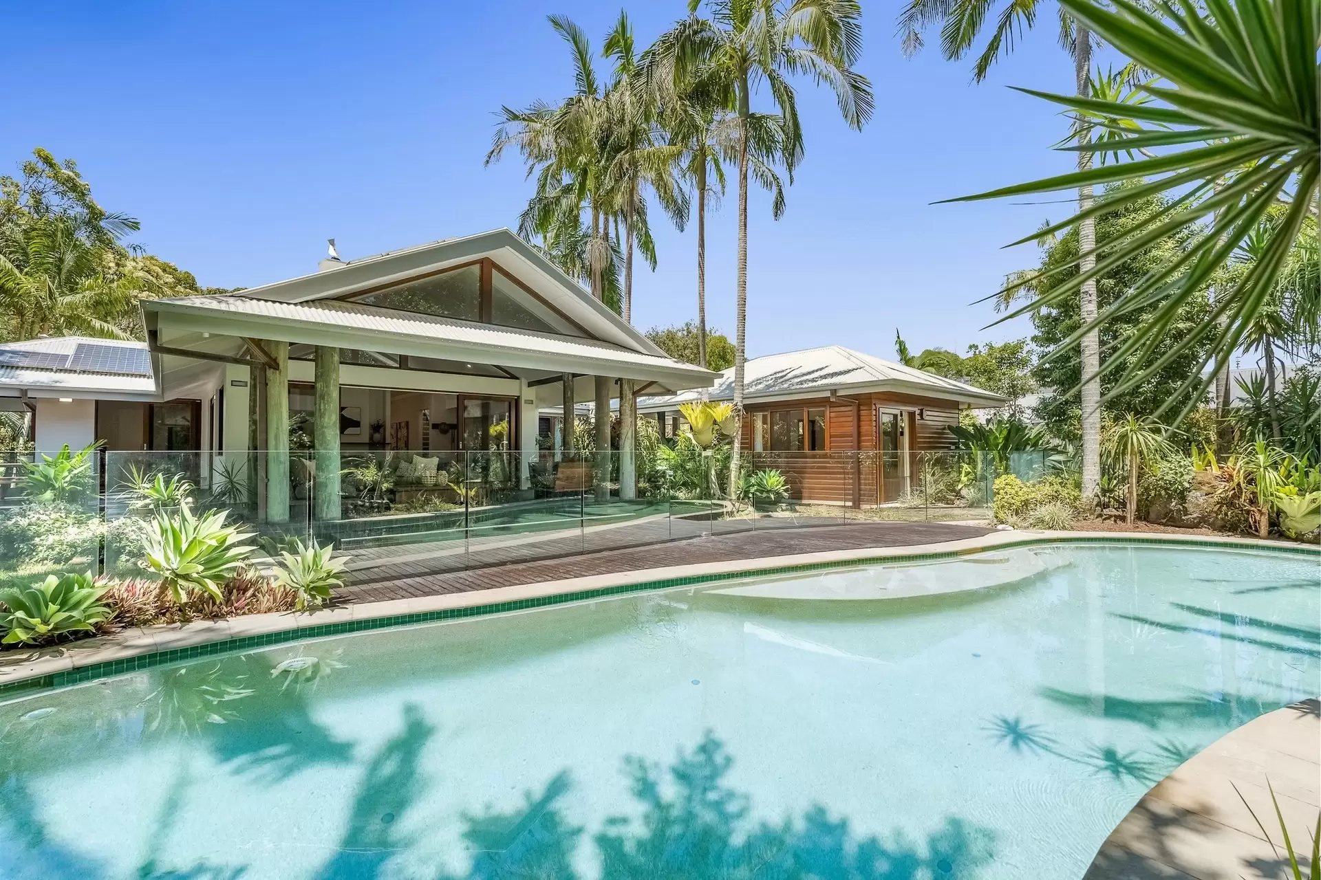 32 MacGregor Street, Suffolk Park Sold by Byron Bay Sotheby's International Realty - image 1