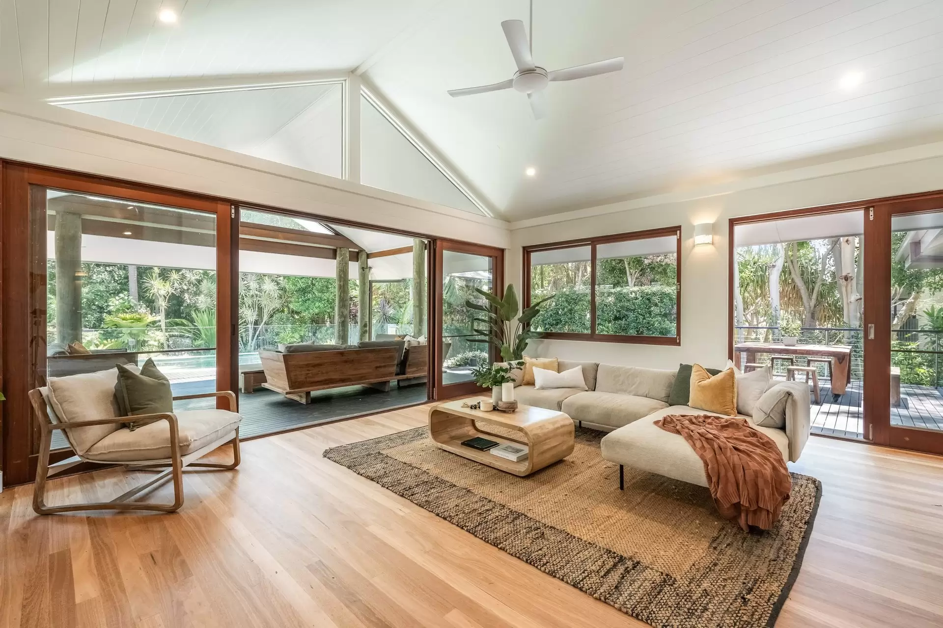32 MacGregor Street, Suffolk Park Sold by Byron Bay Sotheby's International Realty - image 1