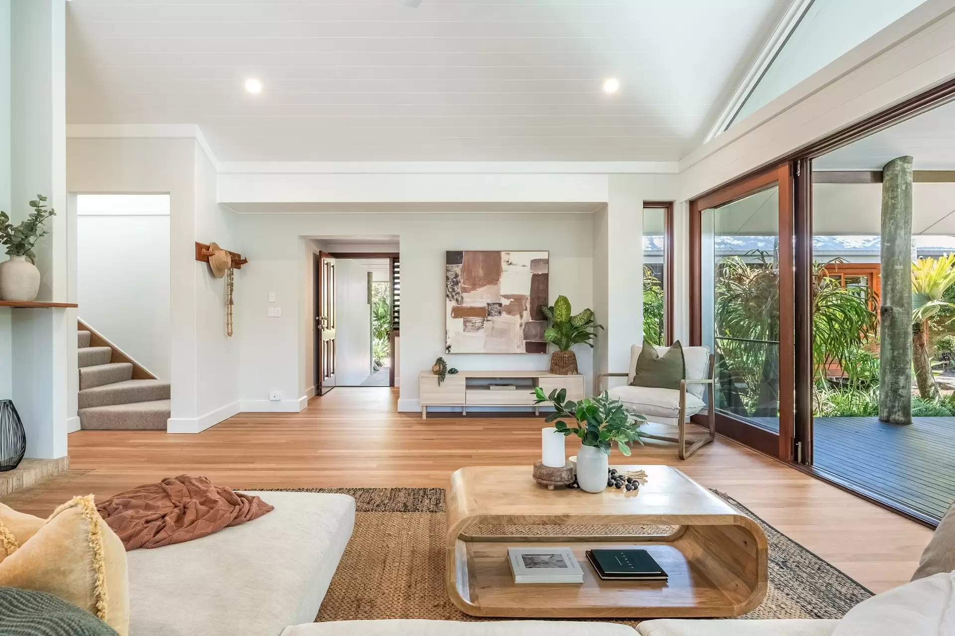 32 MacGregor Street, Suffolk Park Sold by Byron Bay Sotheby's International Realty - image 1
