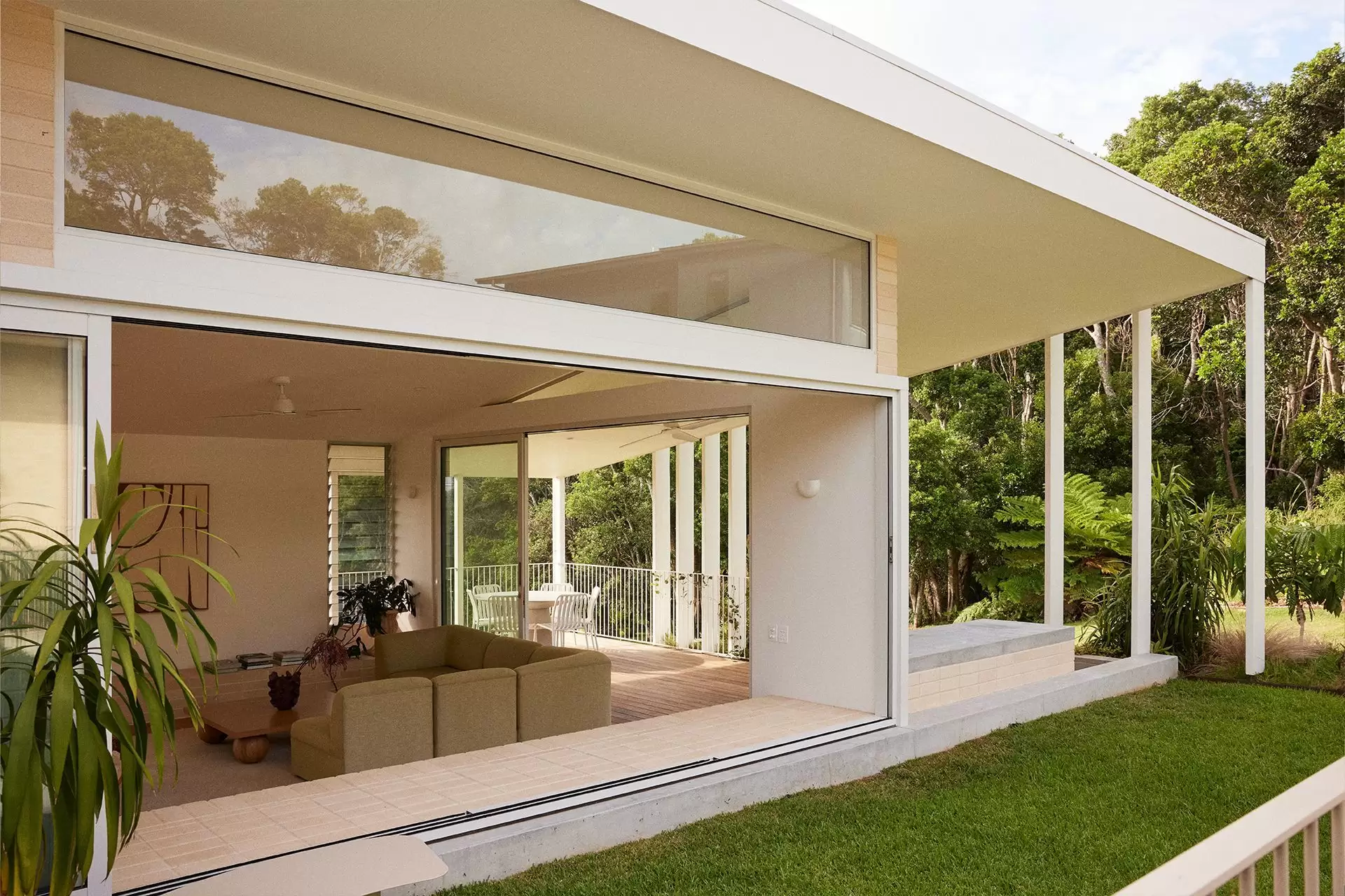 61 Henderson Drive, Lennox Head Sold by Byron Bay Sotheby's International Realty - image 1