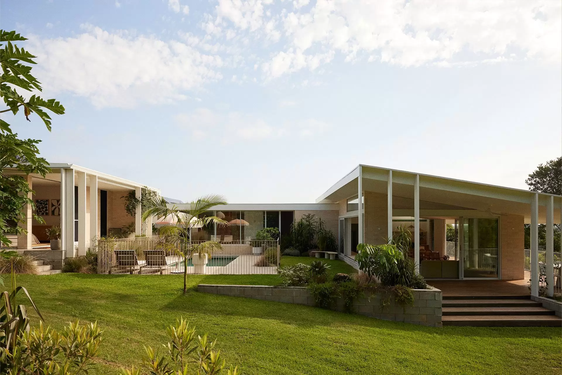 61 Henderson Drive, Lennox Head Sold by Byron Bay Sotheby's International Realty - image 1