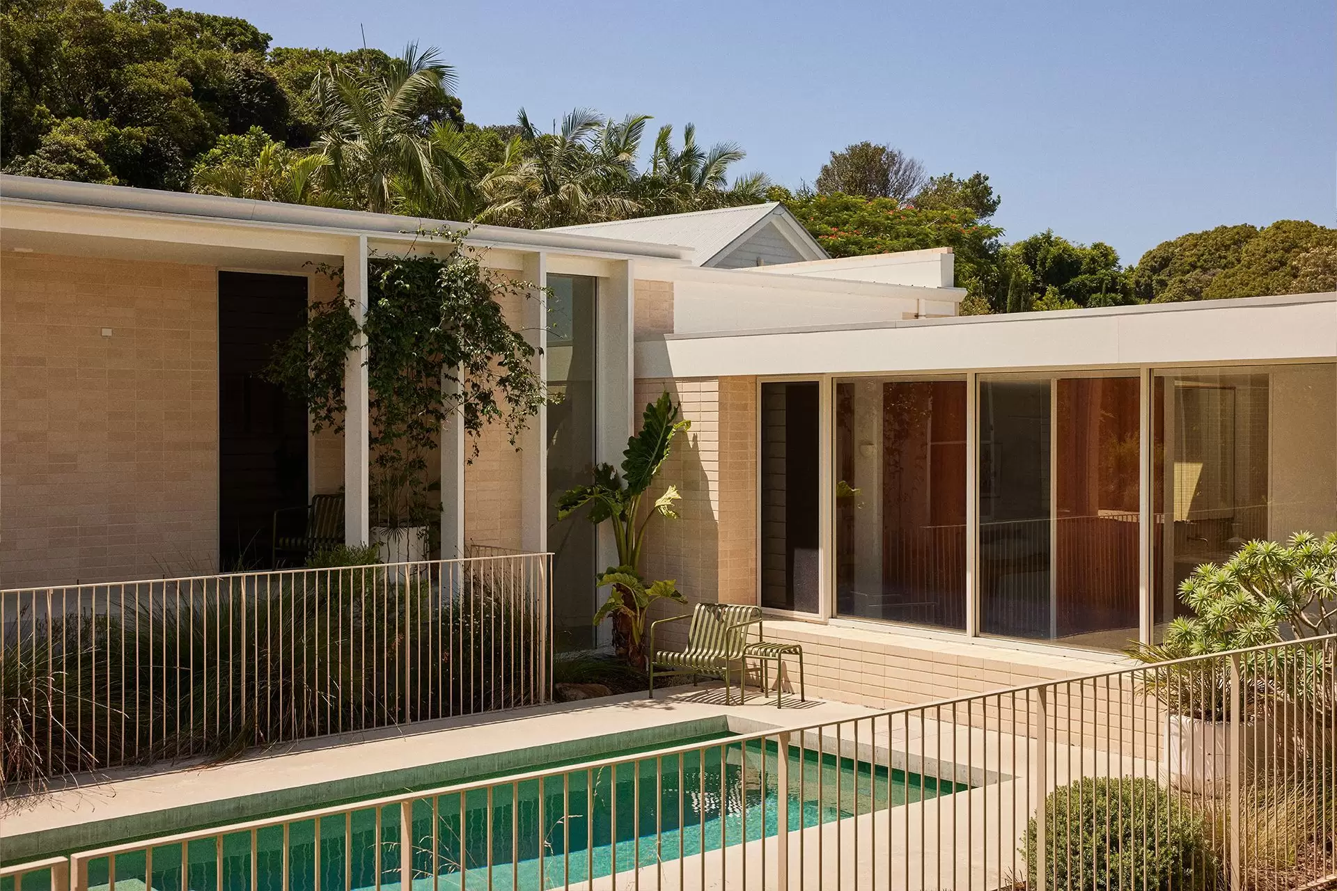 61 Henderson Drive, Lennox Head Sold by Byron Bay Sotheby's International Realty - image 1
