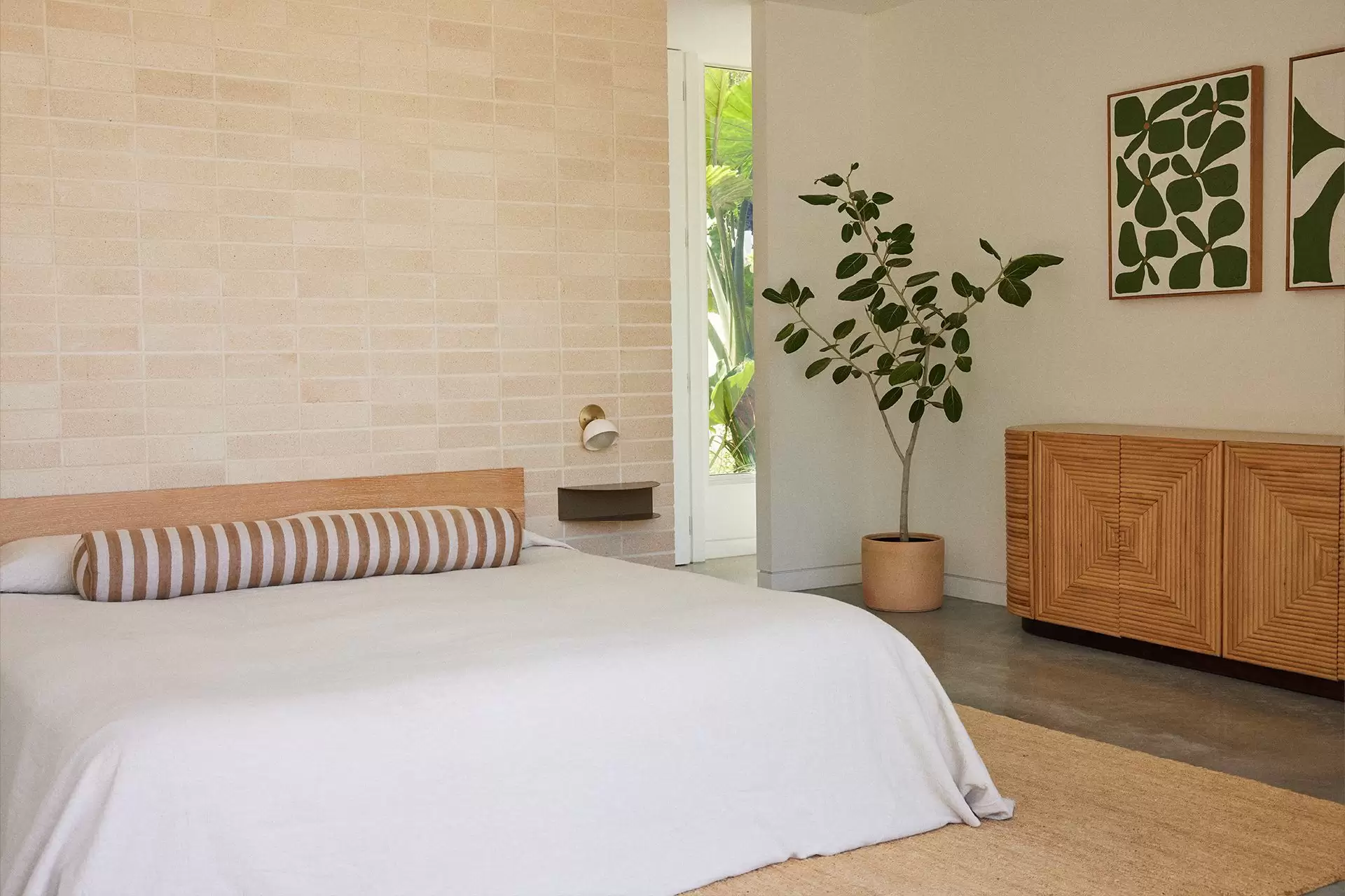 61 Henderson Drive, Lennox Head Sold by Byron Bay Sotheby's International Realty - image 1