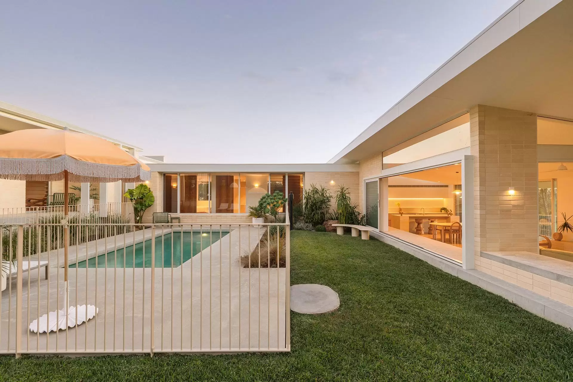 61 Henderson Drive, Lennox Head Sold by Byron Bay Sotheby's International Realty - image 1