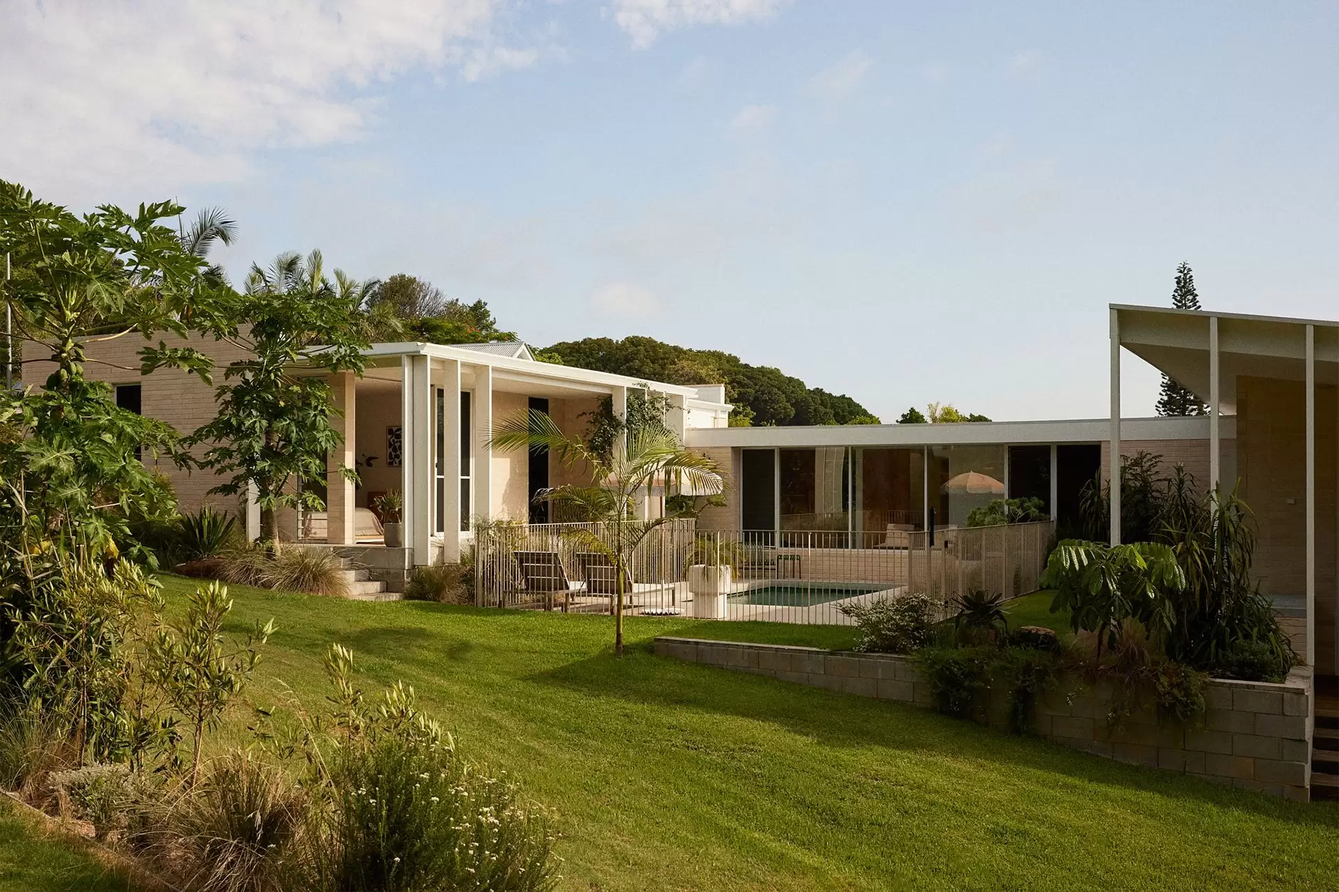 61 Henderson Drive, Lennox Head Sold by Byron Bay Sotheby's International Realty - image 1