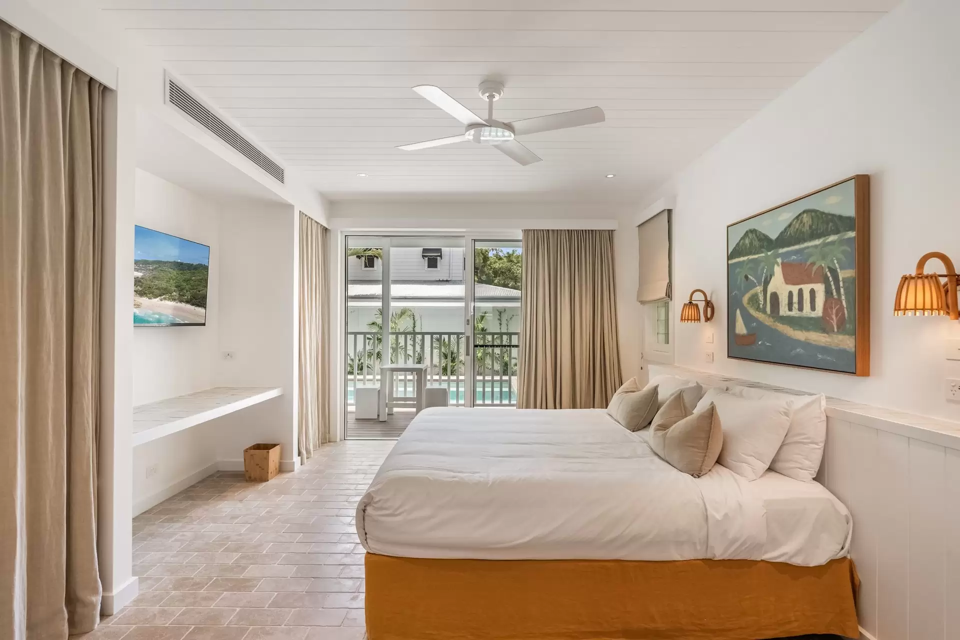 13 Marvell Street, Byron Bay Sold by Byron Bay Sotheby's International Realty - image 1