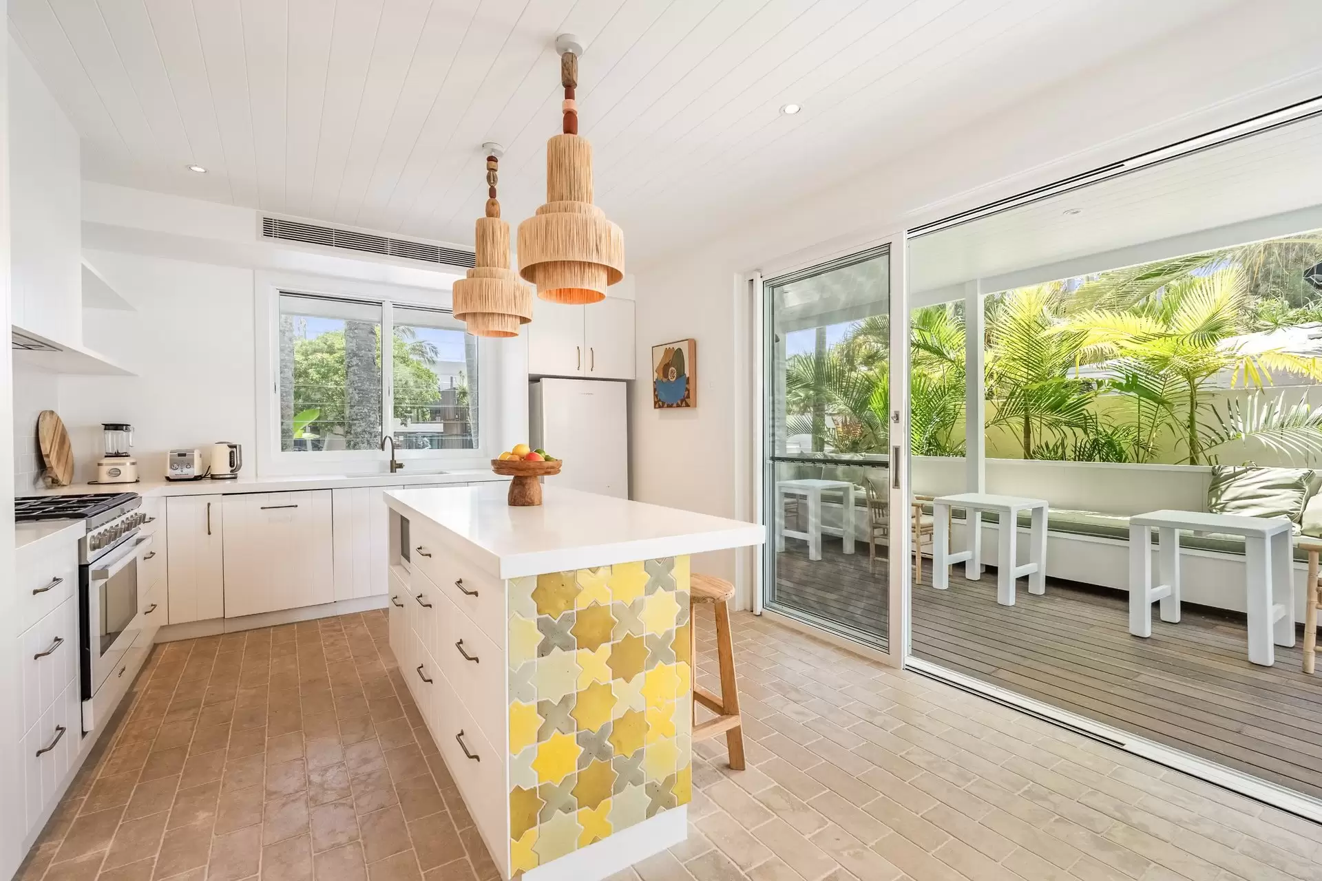 13 Marvell Street, Byron Bay Sold by Byron Bay Sotheby's International Realty - image 1