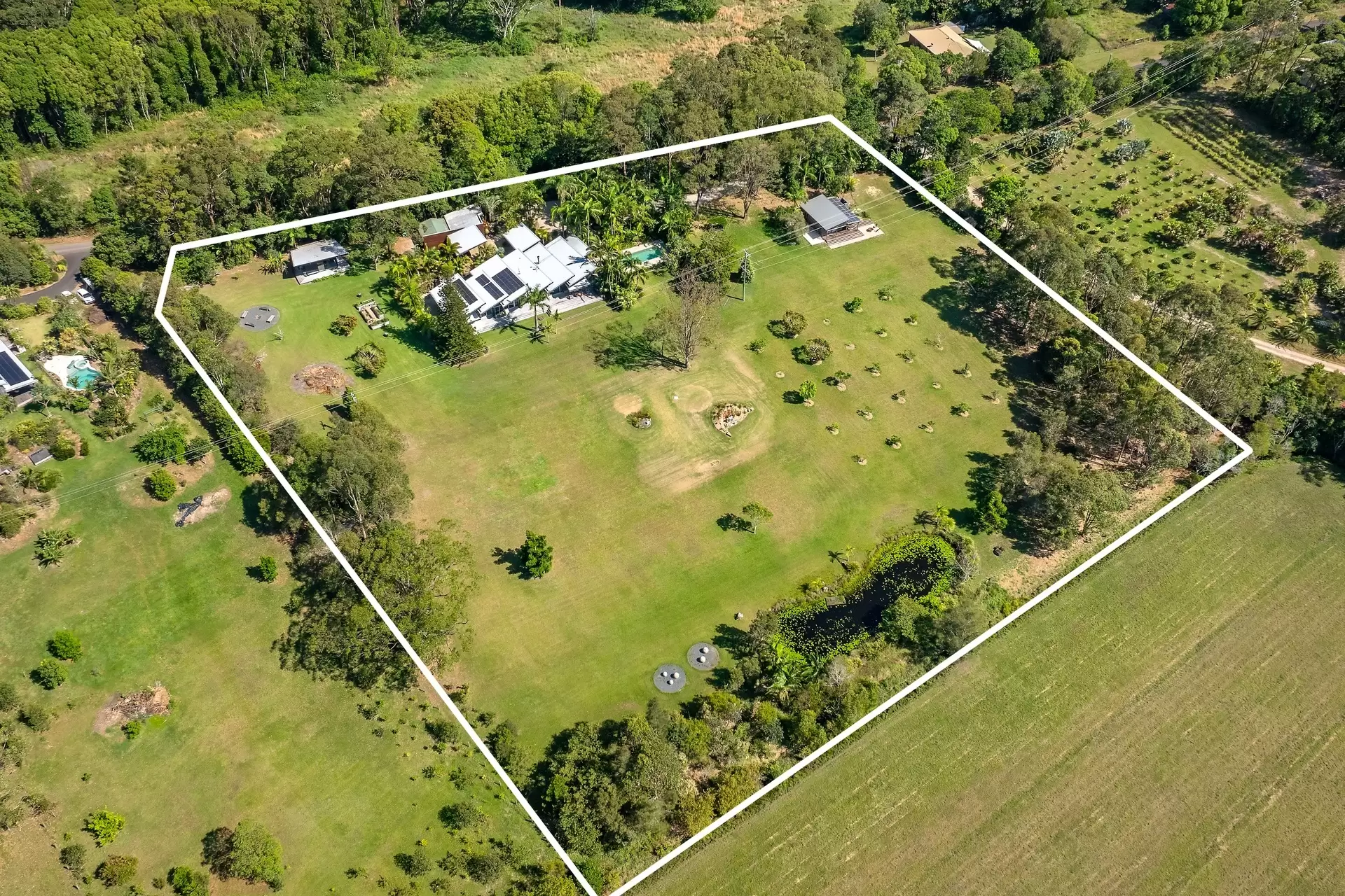65 Armstrong Lane, Broken Head For Sale by Byron Bay Sotheby's International Realty - image 1