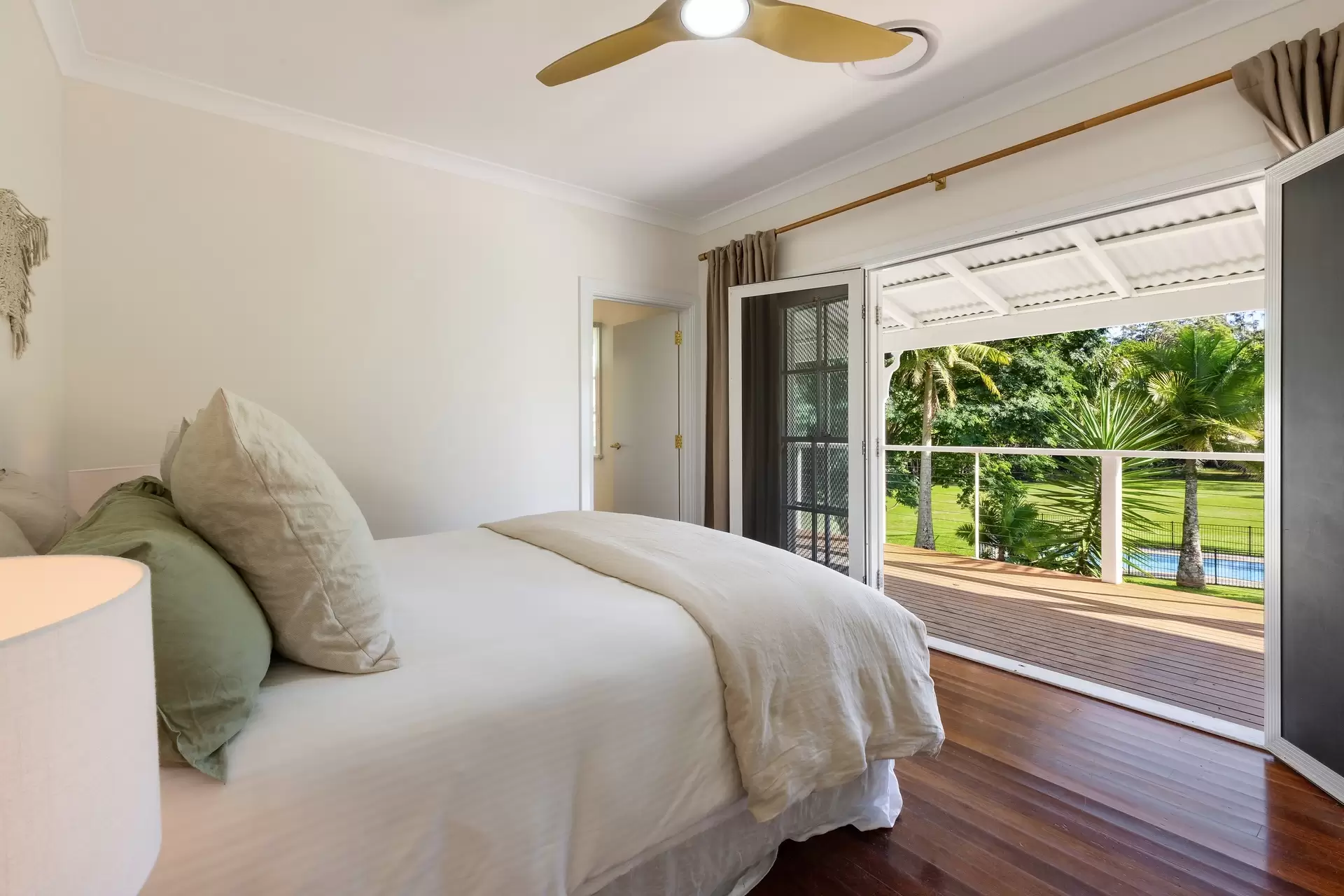 10 Byron Creek Road, Coopers Shoot Sold by Byron Bay Sotheby's International Realty - image 1