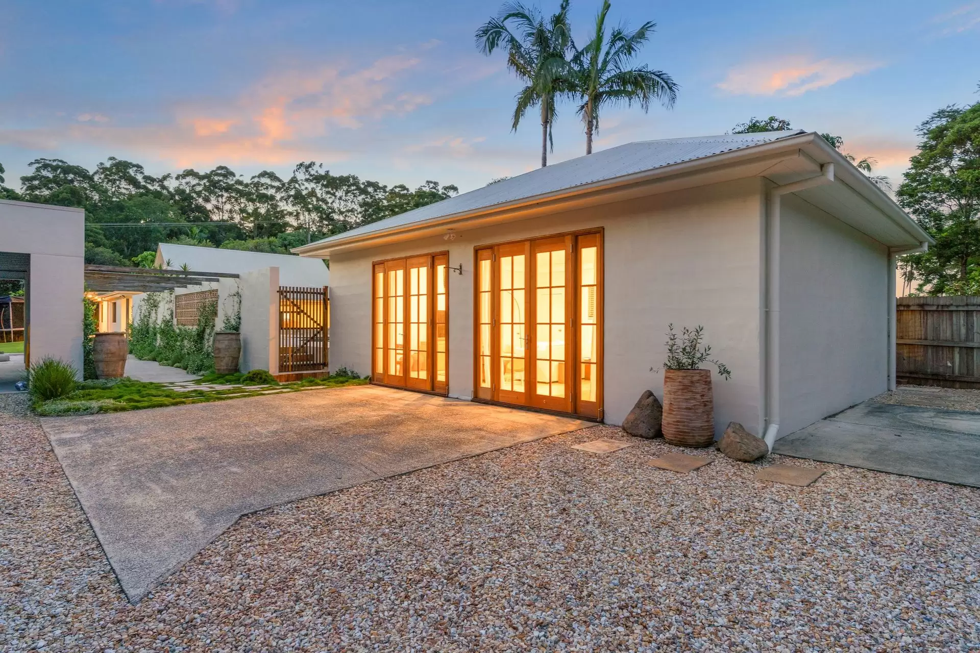 10 Roses Road, Federal Sold by Byron Bay Sotheby's International Realty - image 1