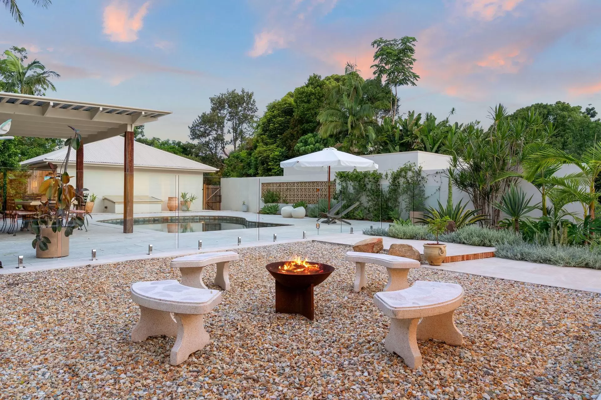 10 Roses Road, Federal Sold by Byron Bay Sotheby's International Realty - image 1