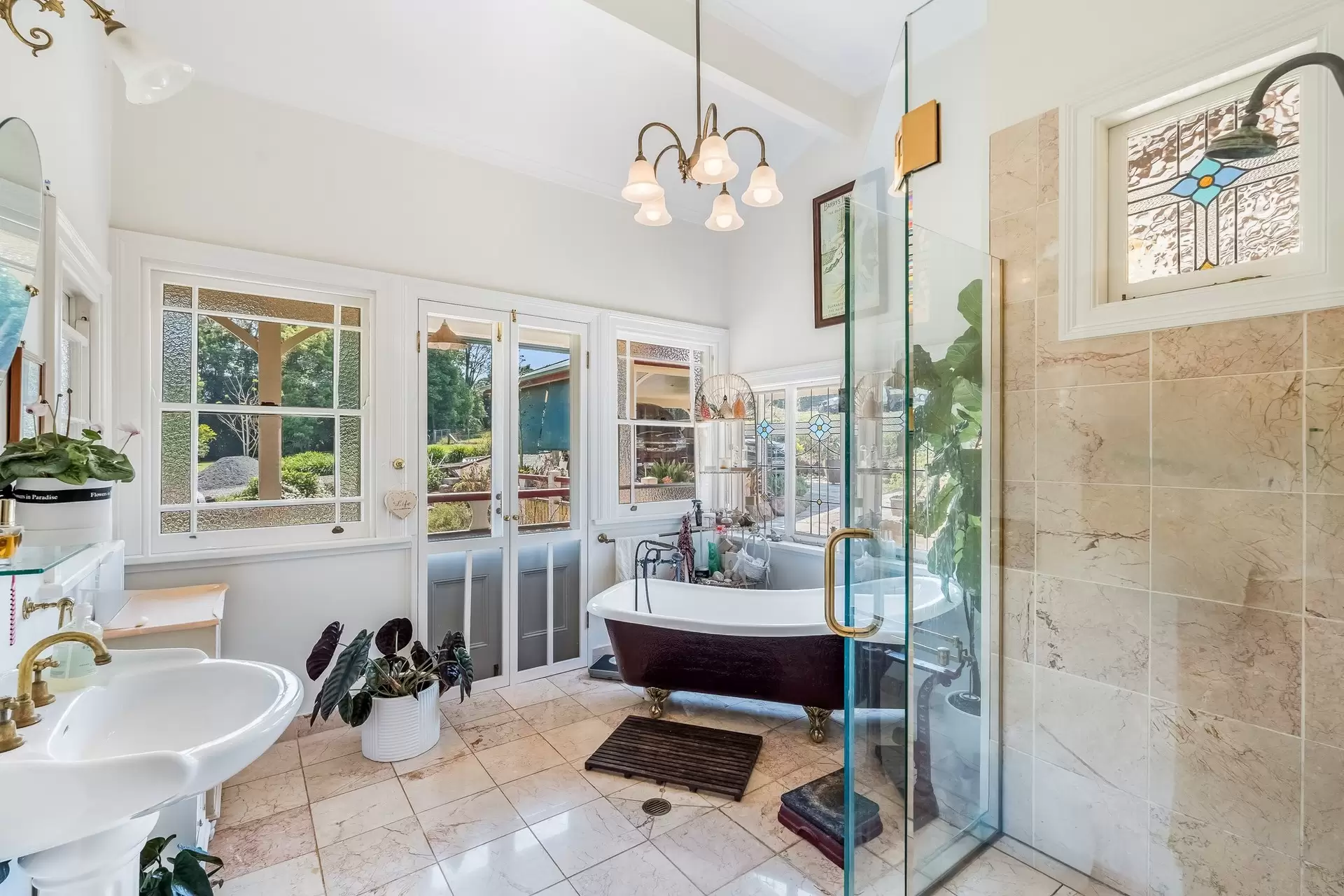 377 Pearces Creek Road, Alstonvale Sold by Byron Bay Sotheby's International Realty - image 1