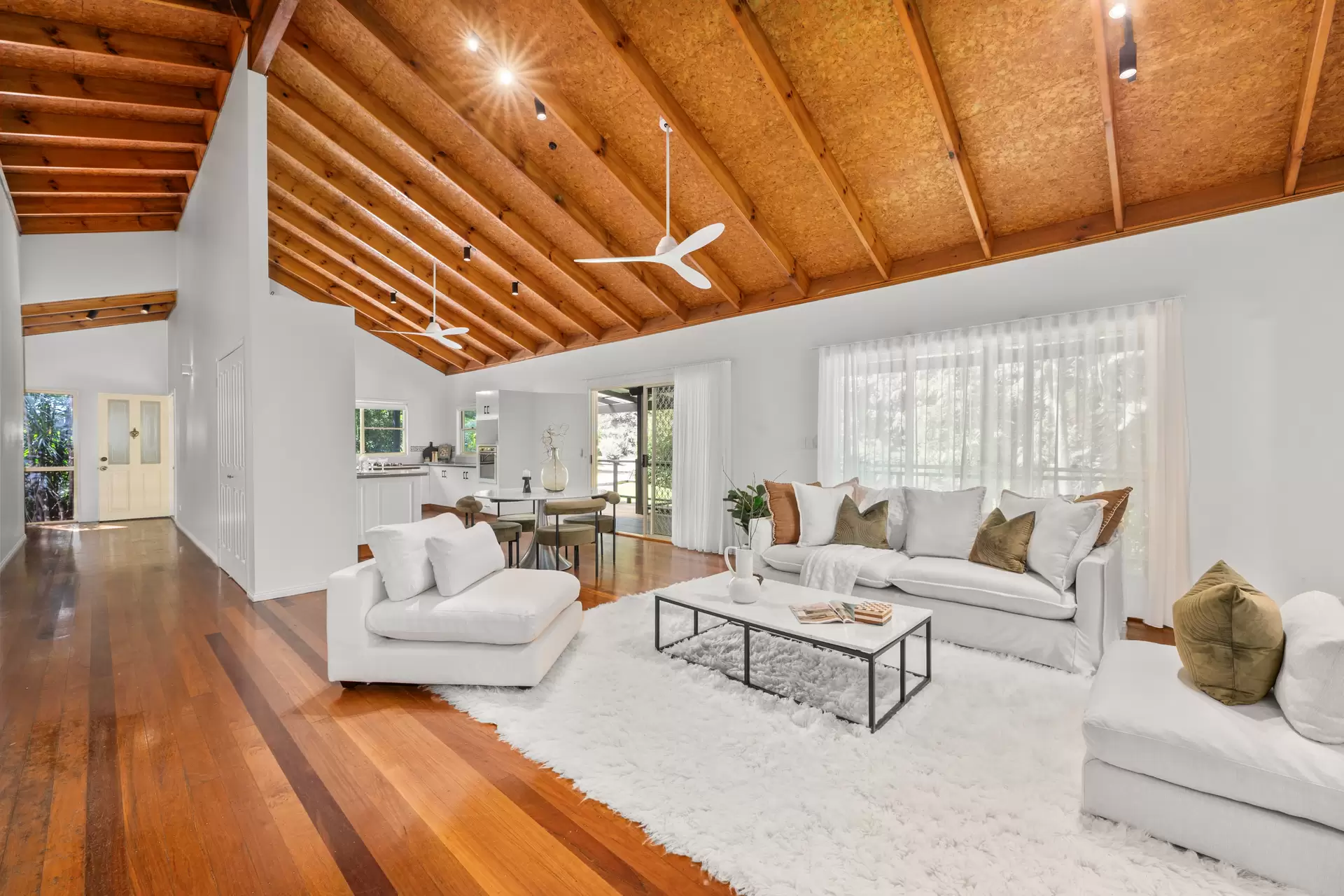 17 Avocado Crescent, Ewingsdale Sold by Byron Bay Sotheby's International Realty - image 1