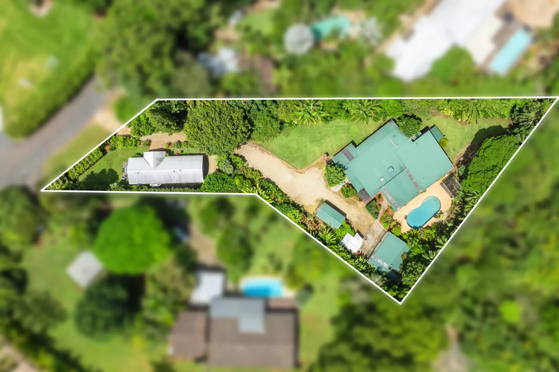 17 Avocado Crescent, Ewingsdale Sold by Byron Bay Sotheby's International Realty - image 1