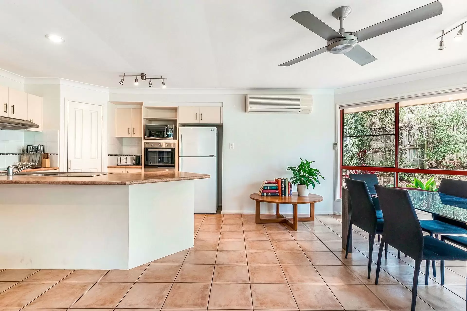 14 Clare Street, Alstonville Sold by Byron Bay Sotheby's International Realty - image 1