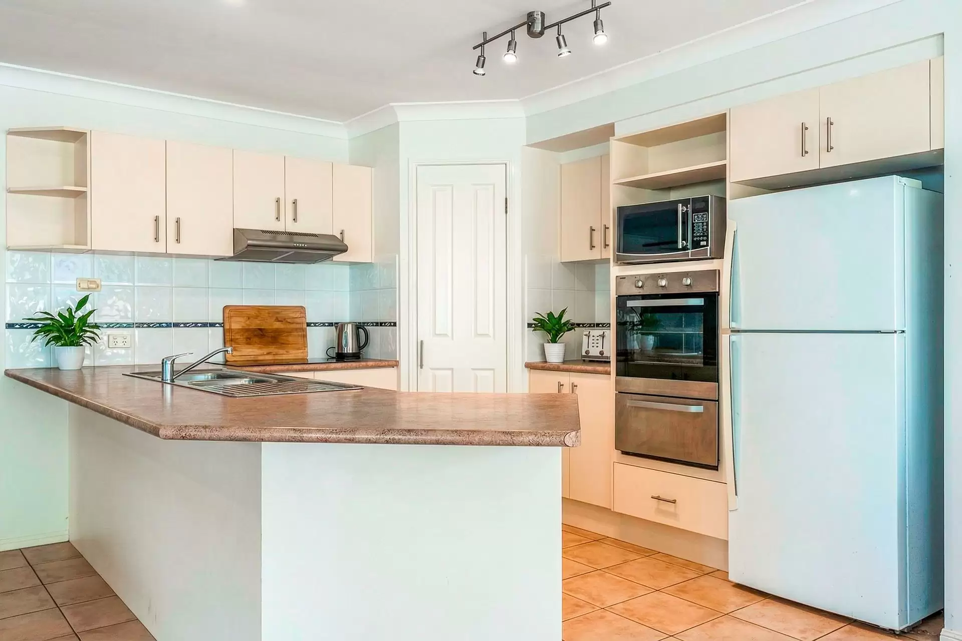 14 Clare Street, Alstonville Sold by Byron Bay Sotheby's International Realty - image 1