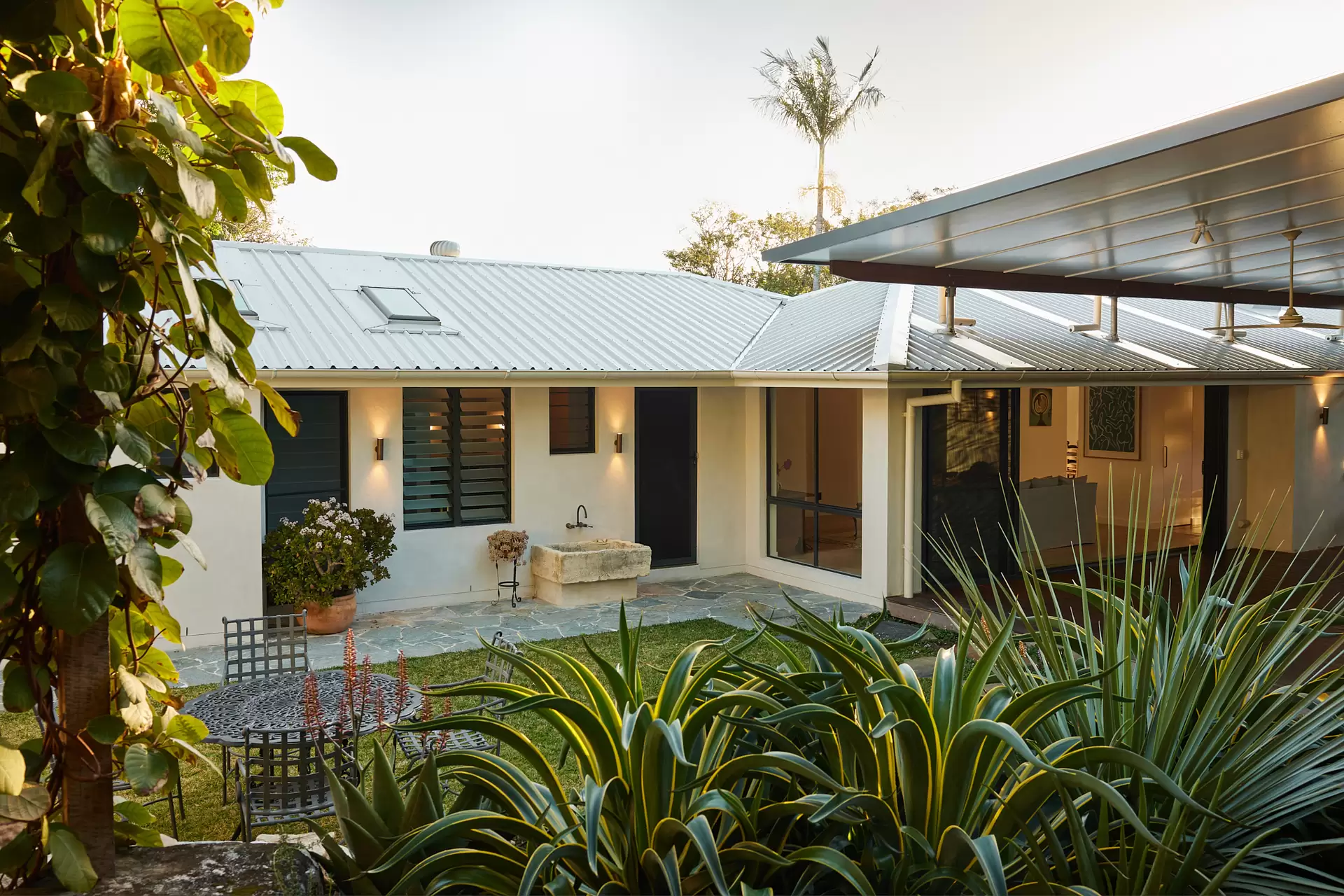 64 Shelley Drive, Byron Bay Sold by Byron Bay Sotheby's International Realty - image 1