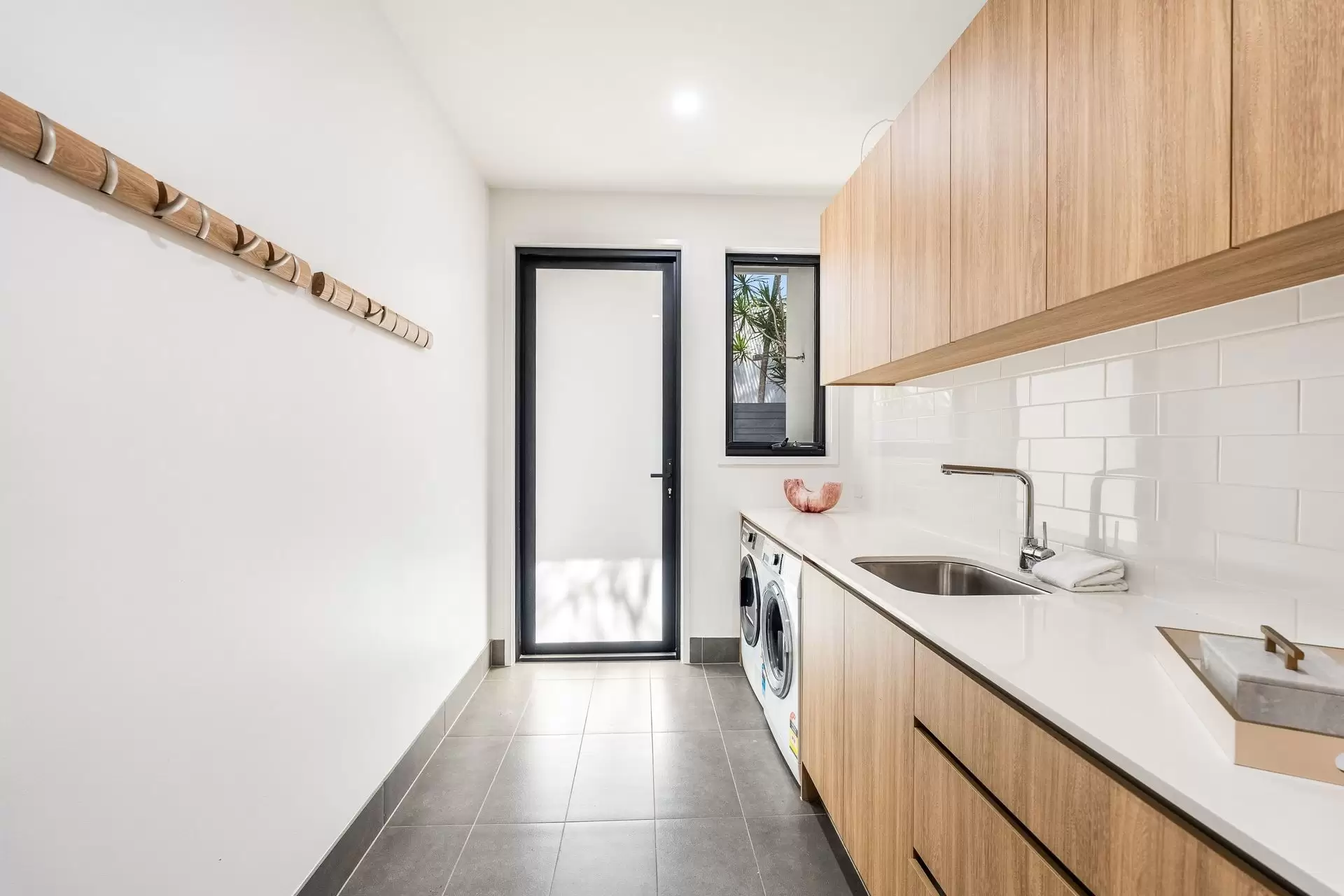3 Azolla Place, Suffolk Park Sold by Byron Bay Sotheby's International Realty - image 1