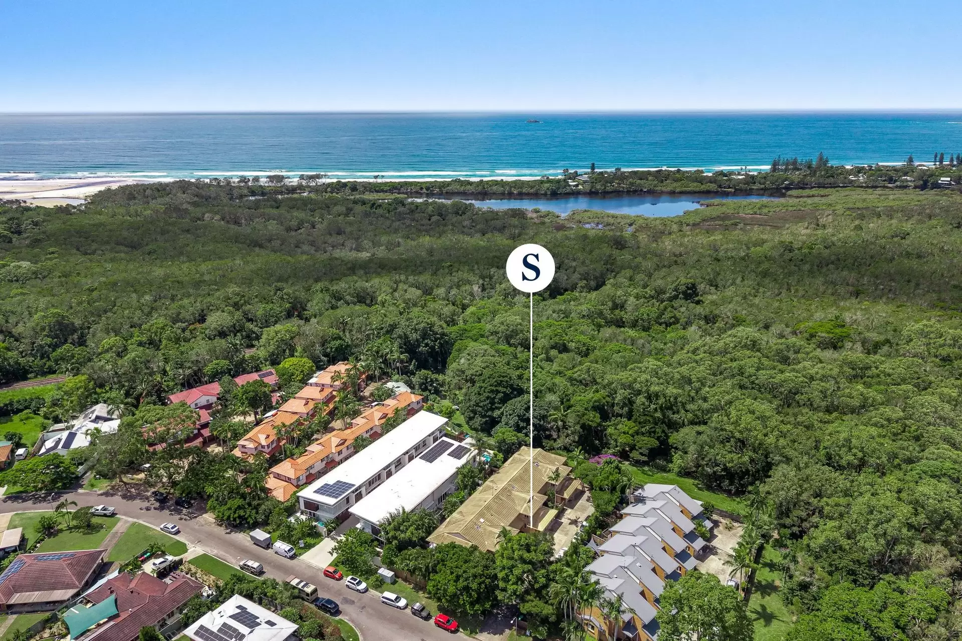 3/49 Belongil Crescent, Byron Bay Sold by Byron Bay Sotheby's International Realty - image 1